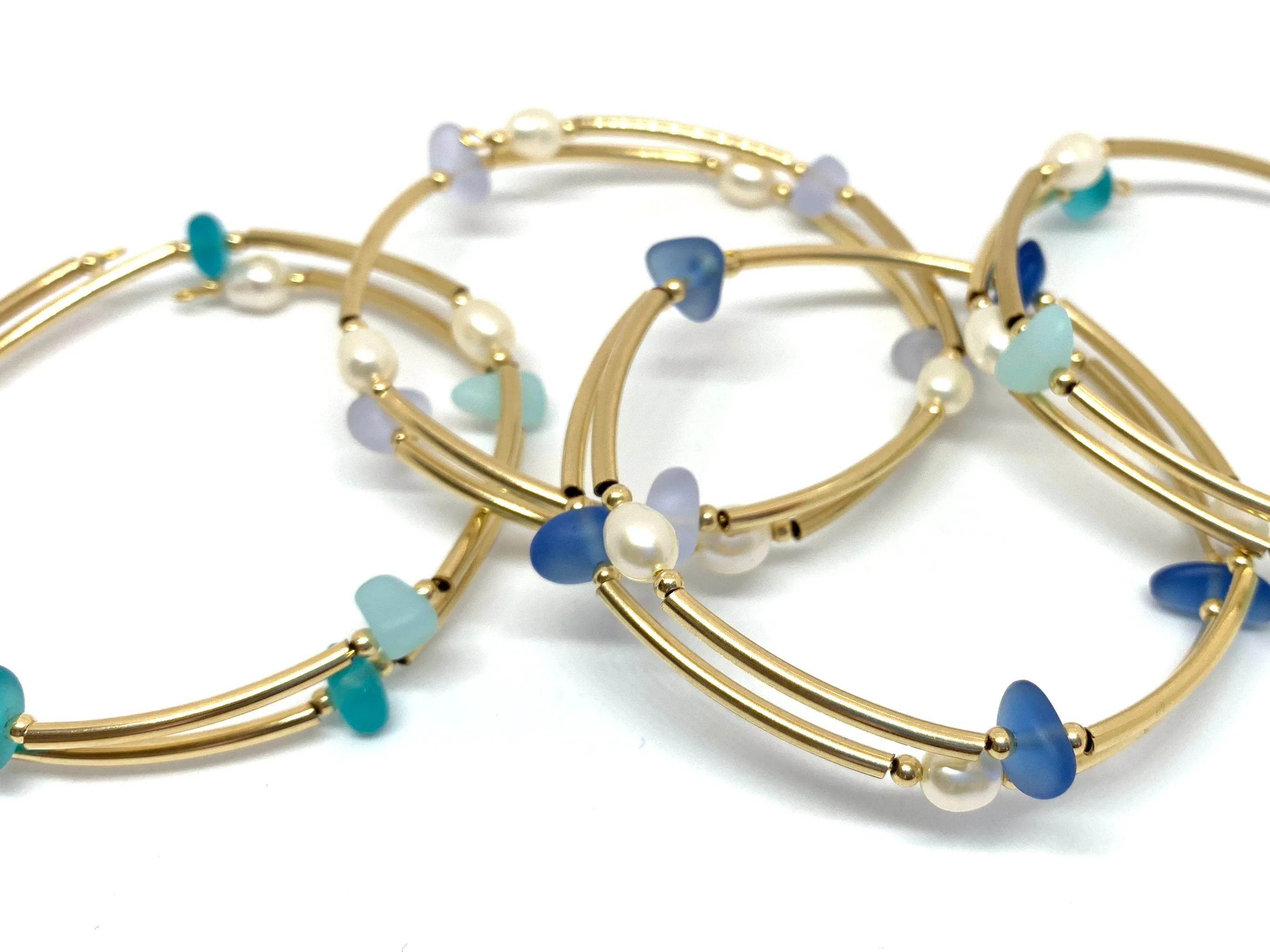14k Gold Filled Tube and Frosted Glass Memory Wire Bracelet