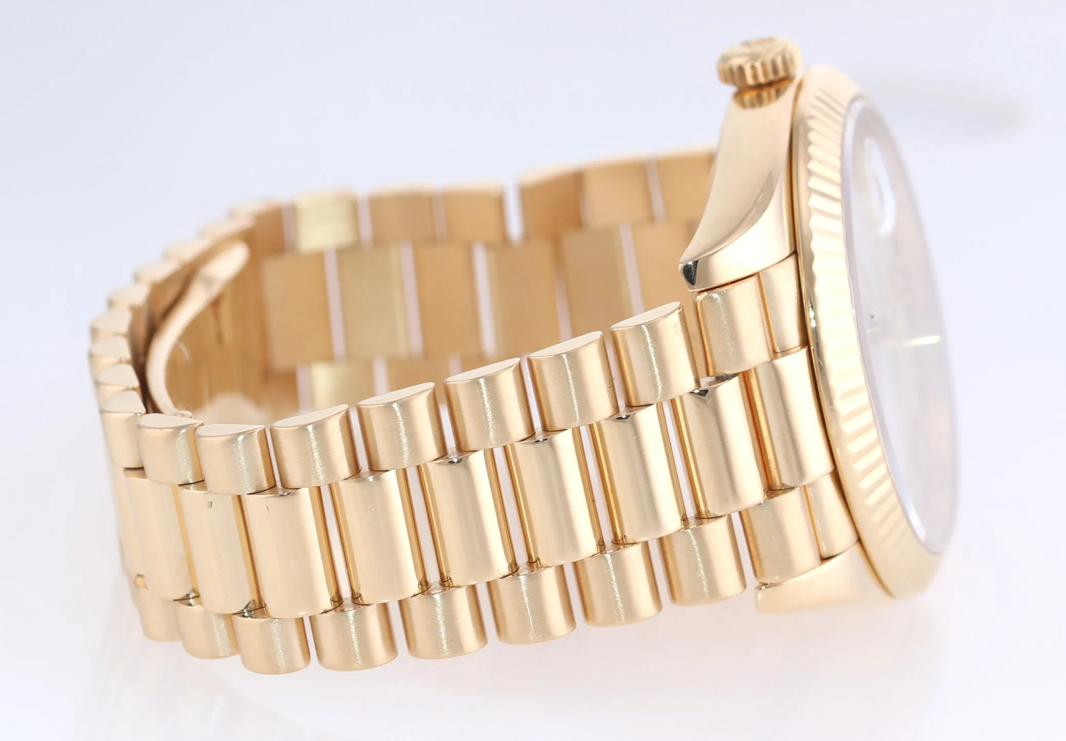 2019 Rolex Day-Date 40 President 228238 Silver Roman Yellow Gold Watch Box