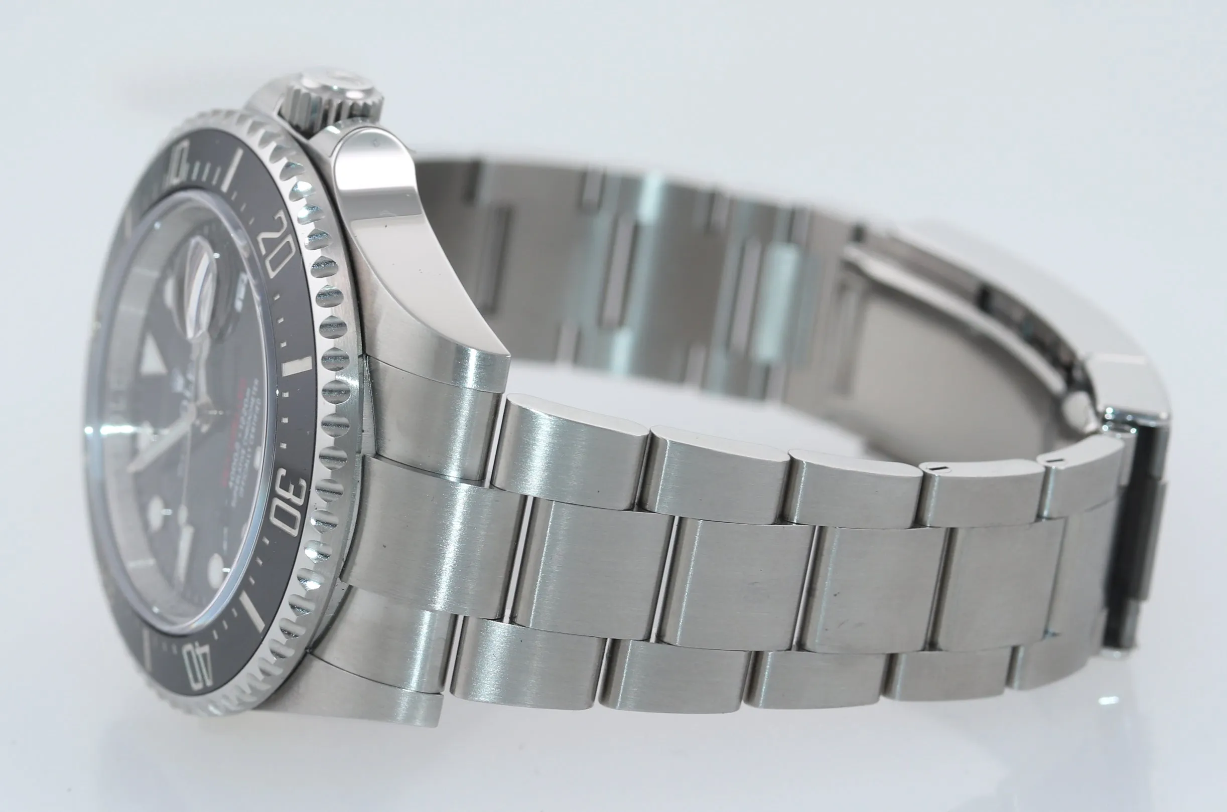 2021 PAPERS Mark II Rolex Red Sea-Dweller 43mm 126600 Steel Watch Box