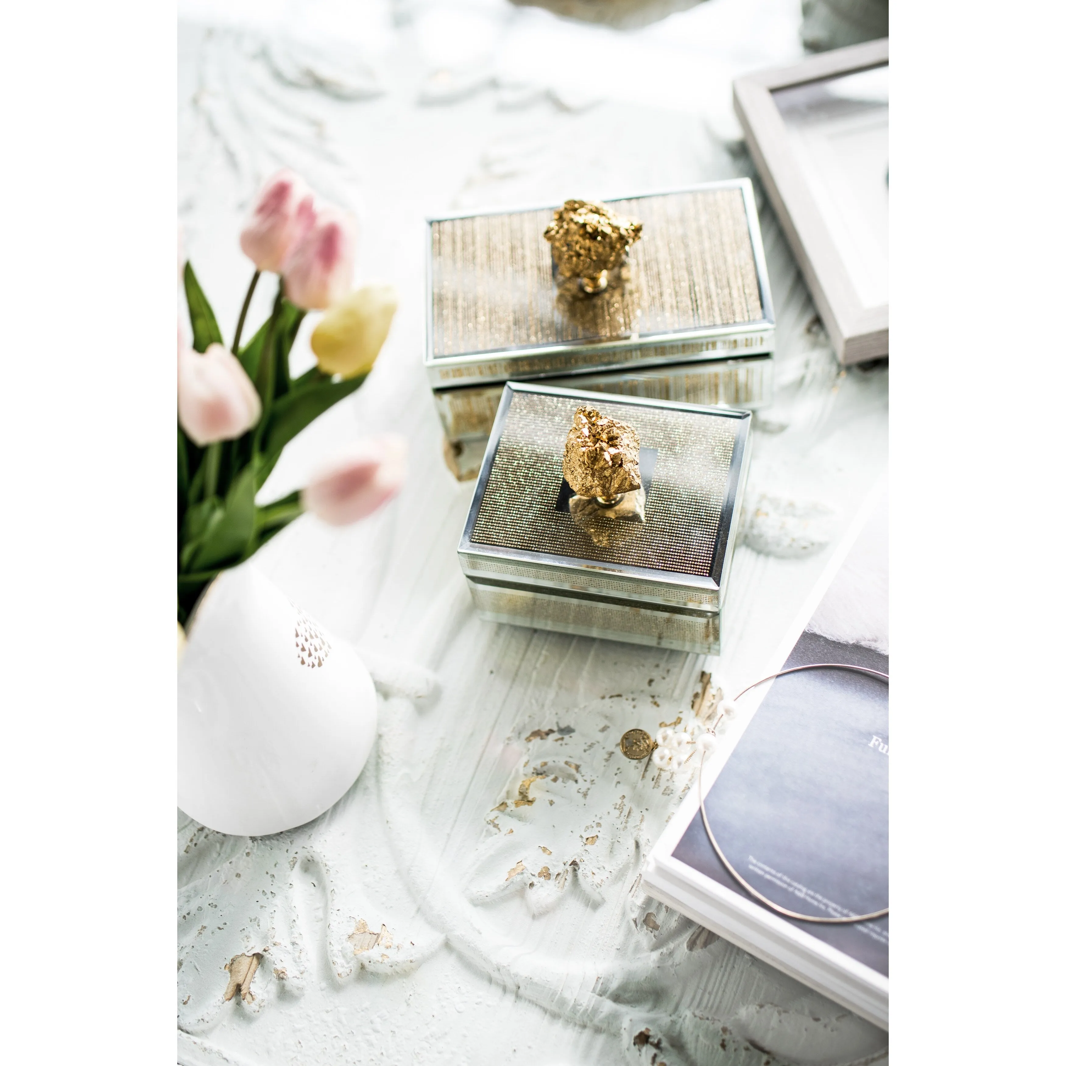 A&B Home Sullivan Striped Silver and Gold Mirrored Decorative Box
