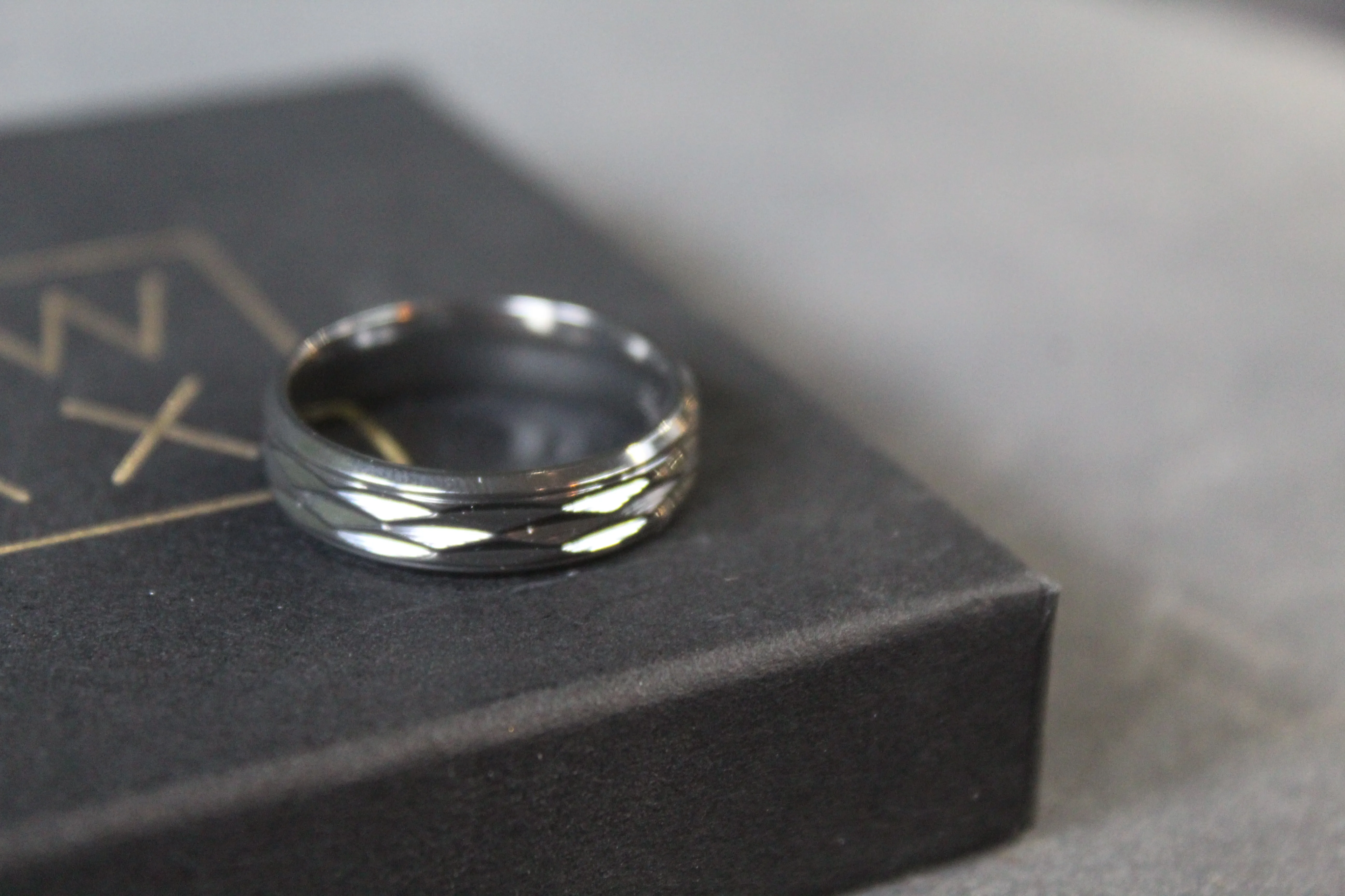 Black Zirconium Ruched Ring