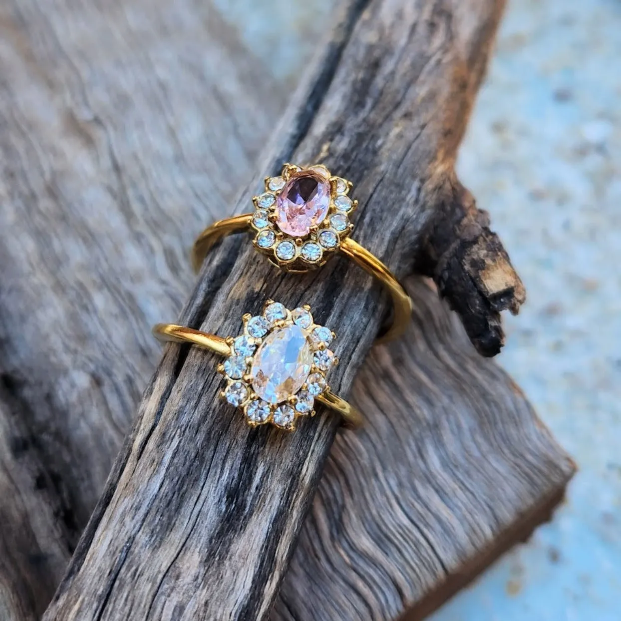 CINQ - CHOICE OF FIVE ADJUSTABLE  CUBIC ZIRCONIA WATERPROOF 18K GOLD RINGS