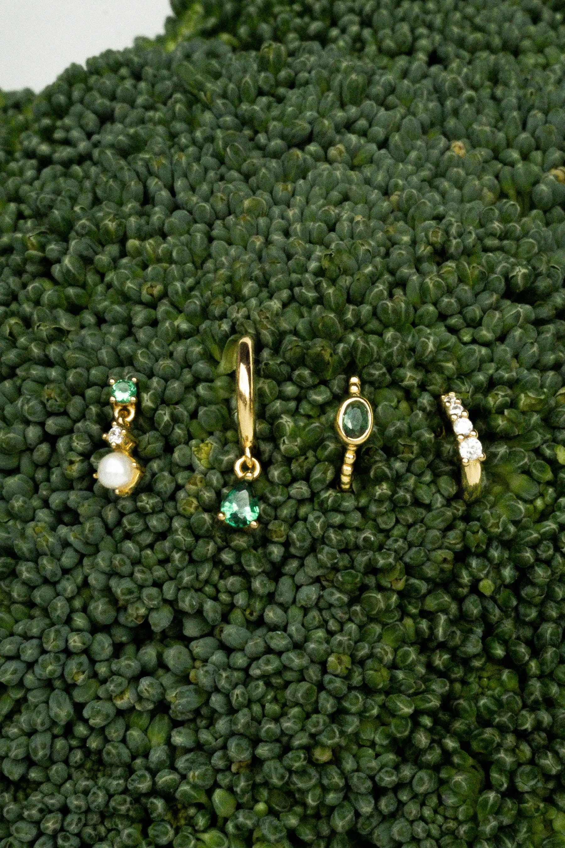Clio Emerald Earrings Set