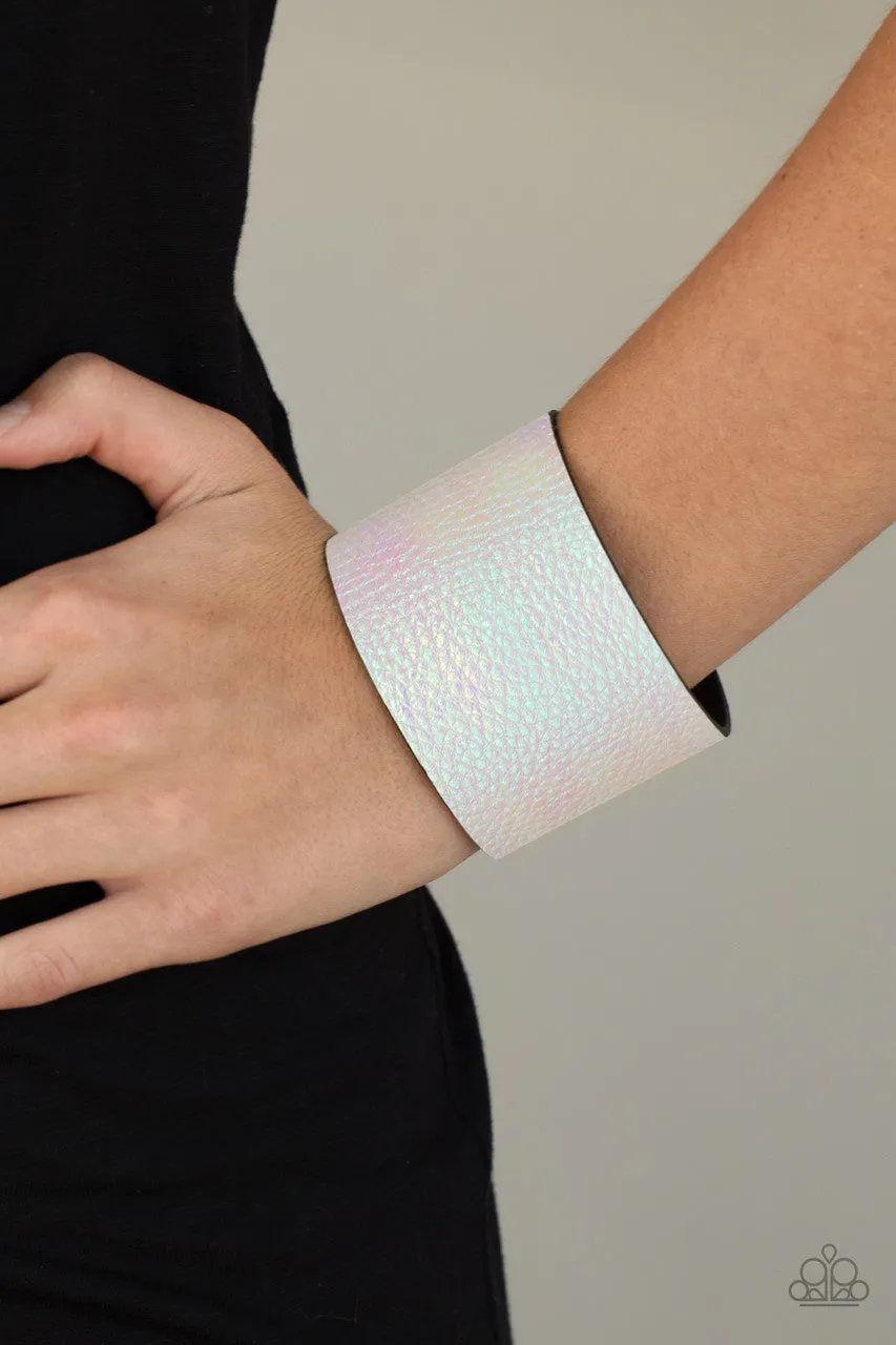 Cosmo Cruise - White - Iridescent Crocodile Leather Paparazzi Snap Wrap Bracelet