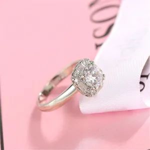 Crystal & Cubic Zirconia Halo Ring