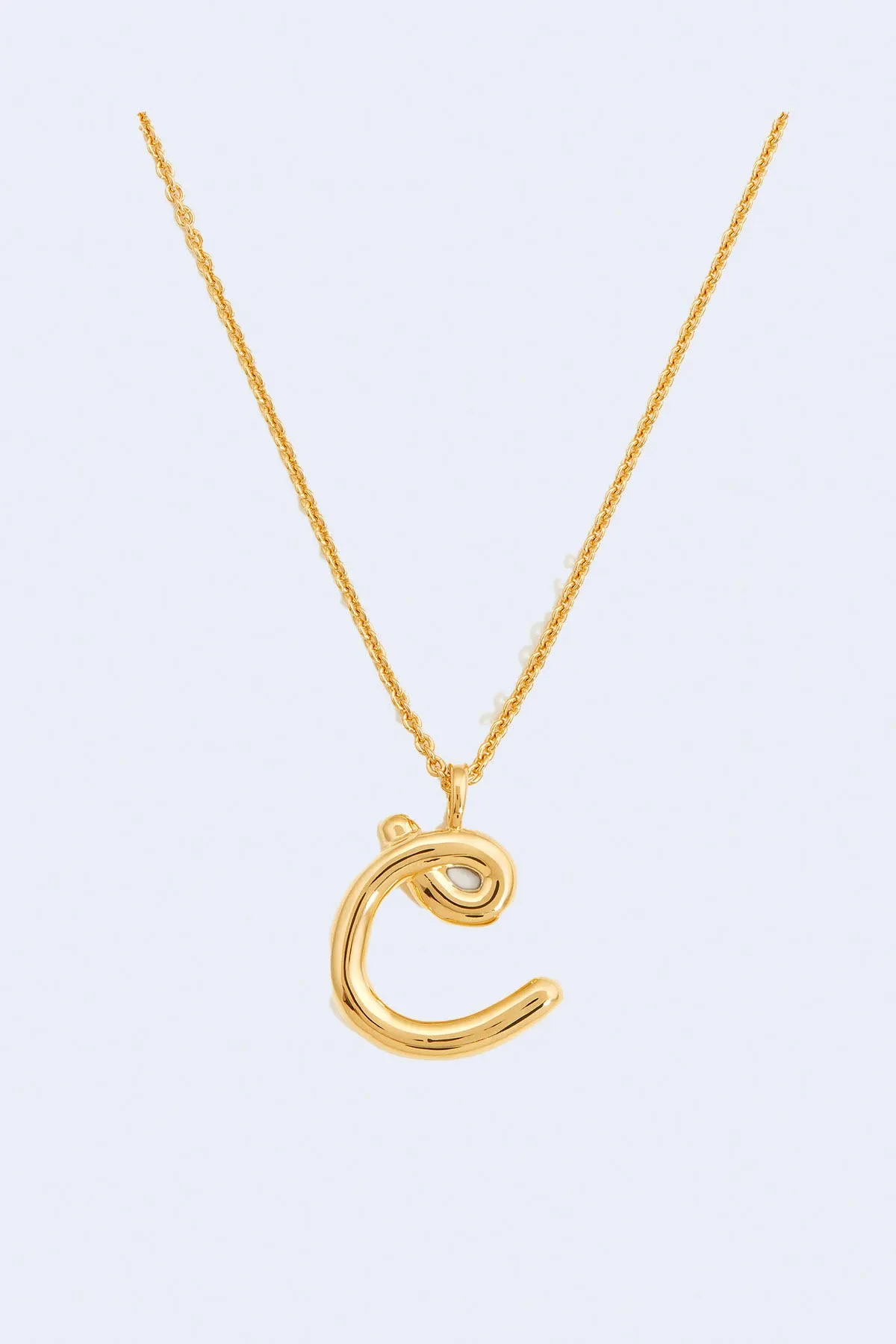Curly Molten Initial C Pendant Necklace in Gold