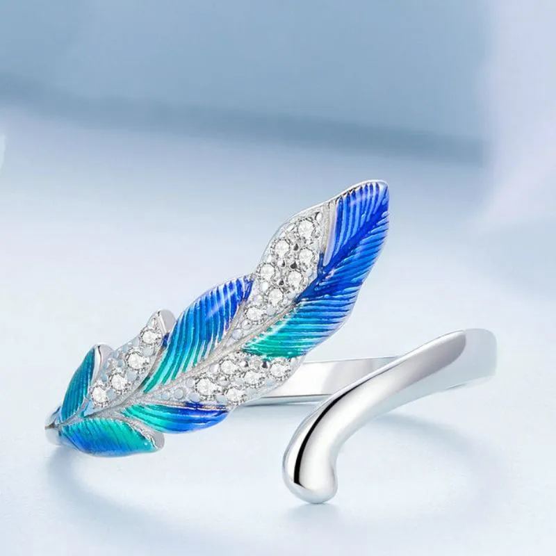 Dazzling Blue Feather Jewelry Set