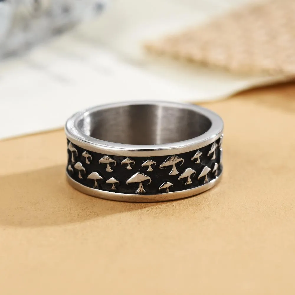 Factory Direct Wholesale European And American Retro Men's Titanium Steel Ring Tide Men Domineering Grinding Ring Wholesale