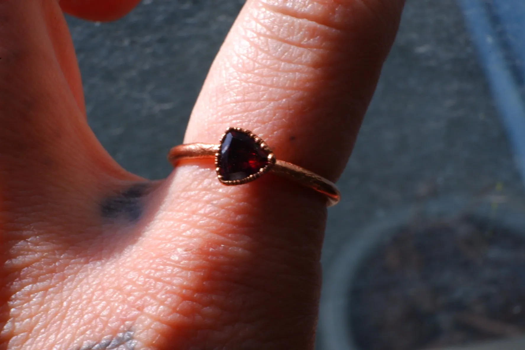 GARNET TRILLION RING