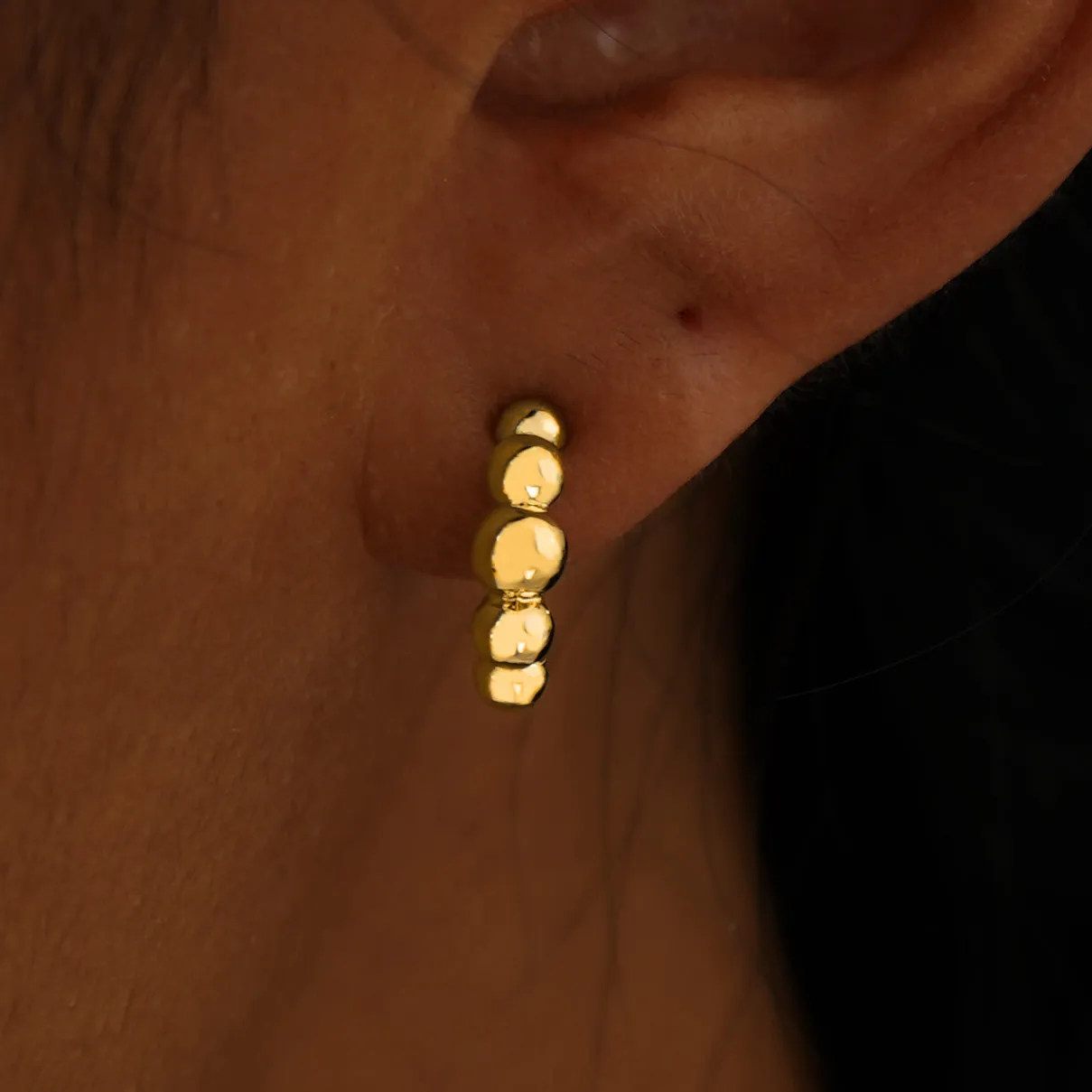 Graduated Puffy Beaded Hoop