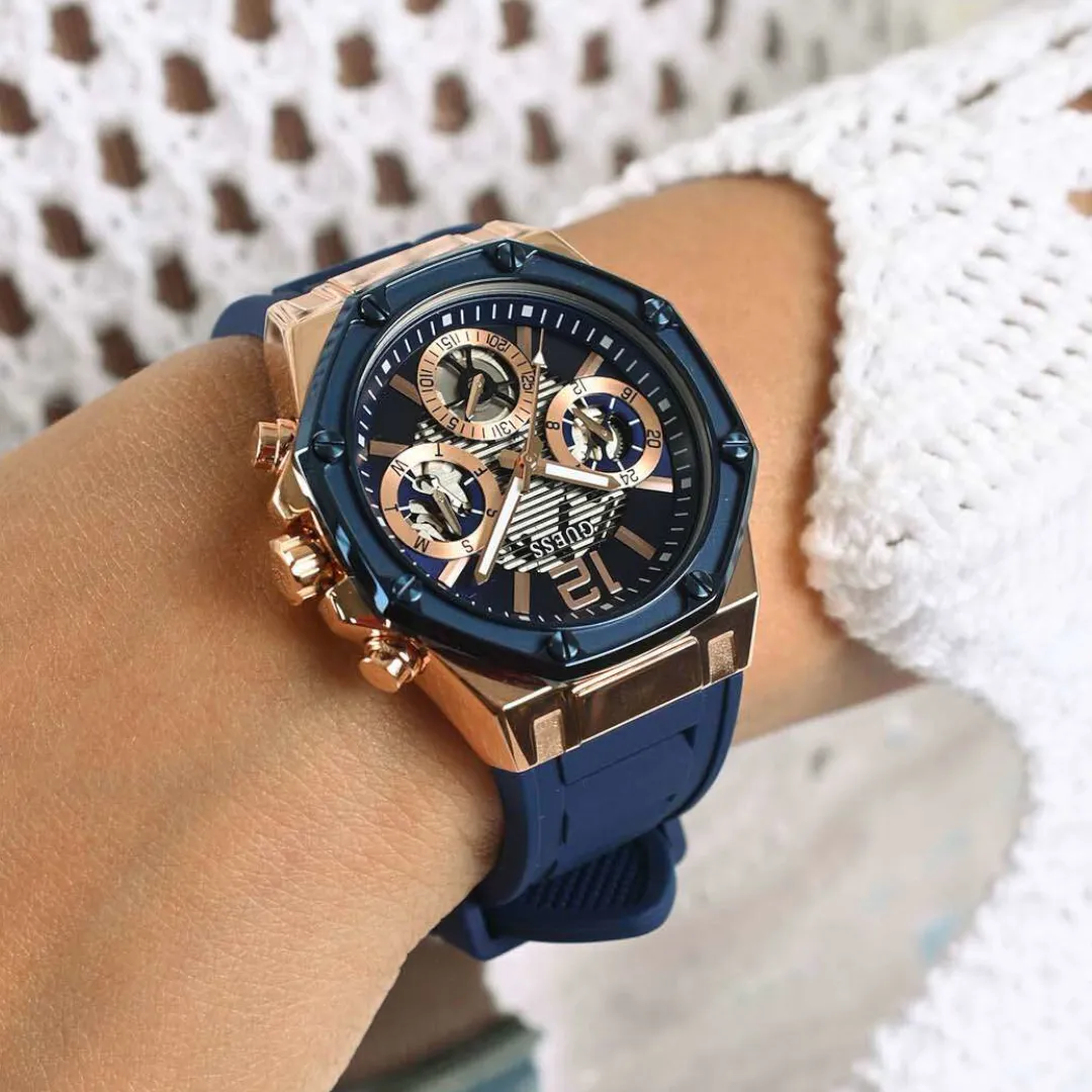 Guess - GW0256L2
