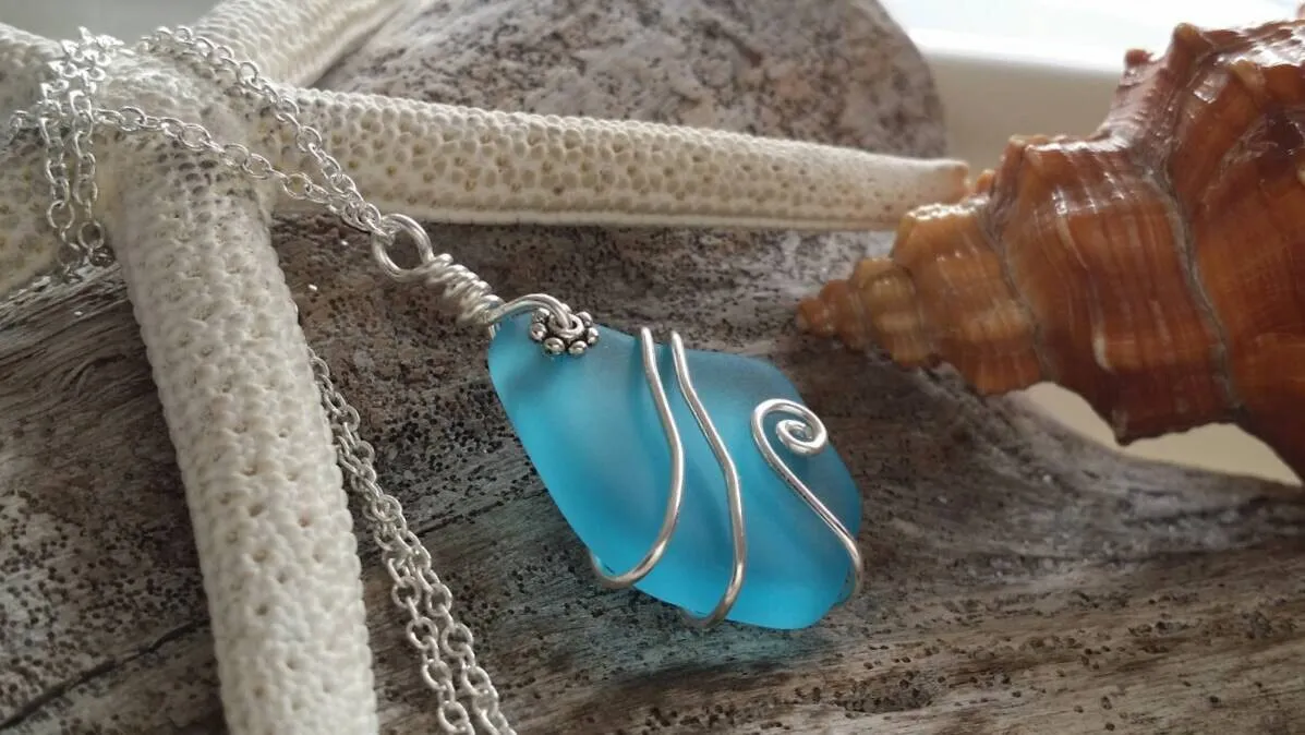 Handmade in Hawaii wire wrapped sea glass necklace,20 inch   gift box.Hawaiian  Mother's Day Gifts.