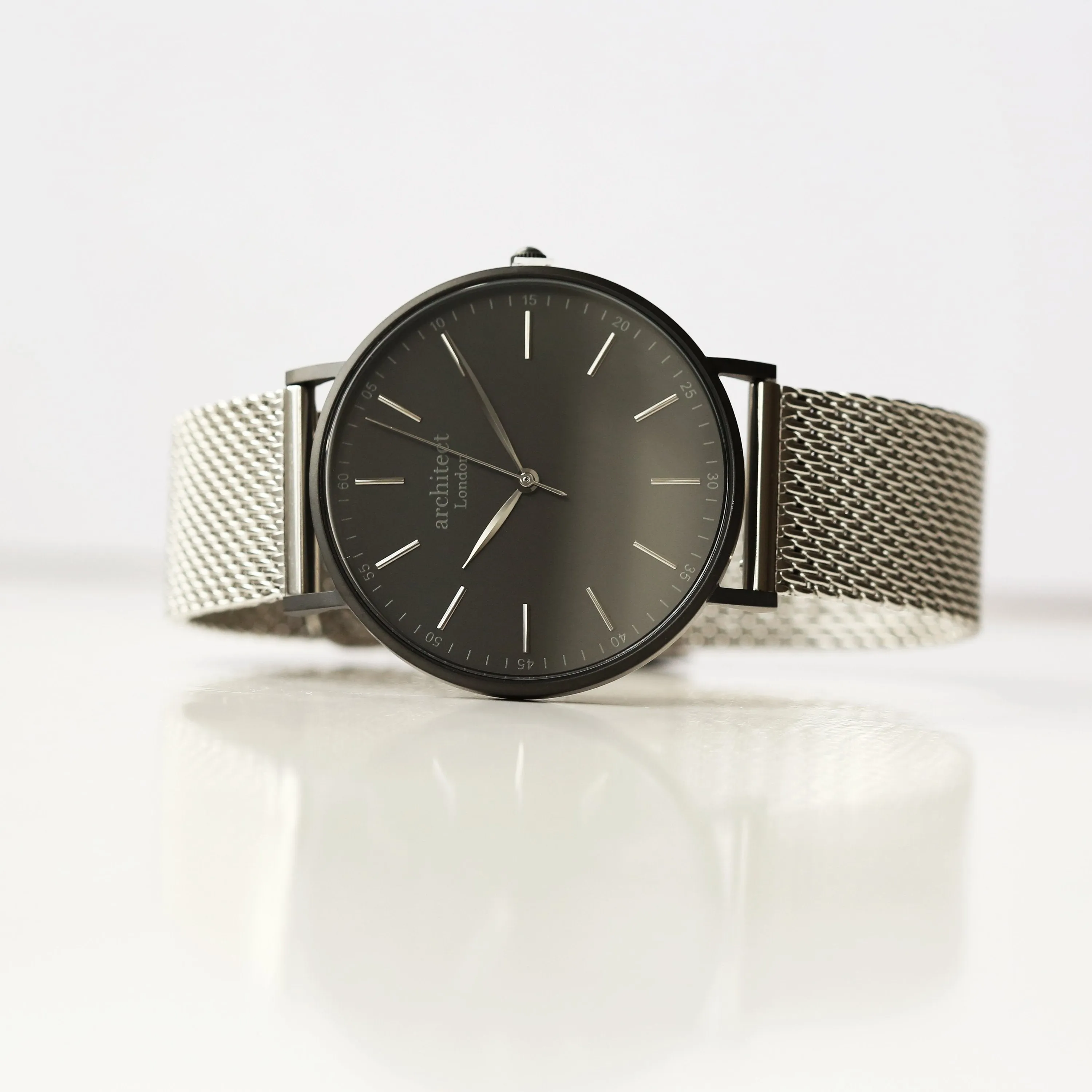 Handwriting Engraving - Men's Minimalist Watch   Steel Silver Mesh