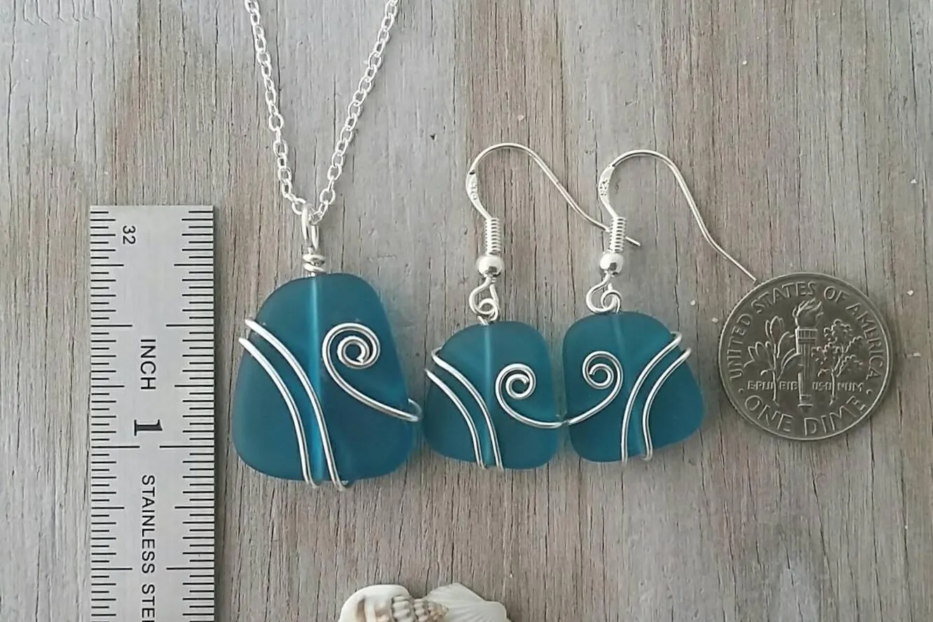 Hawaiian Jewelry Sea Glass Set, Teal Wire Wrapped Necklace Earrings Jewelry Set, Beachy Sea Glass Jewelry For Women Unique Jewelry Set