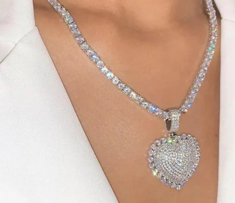 Heart tennis choker