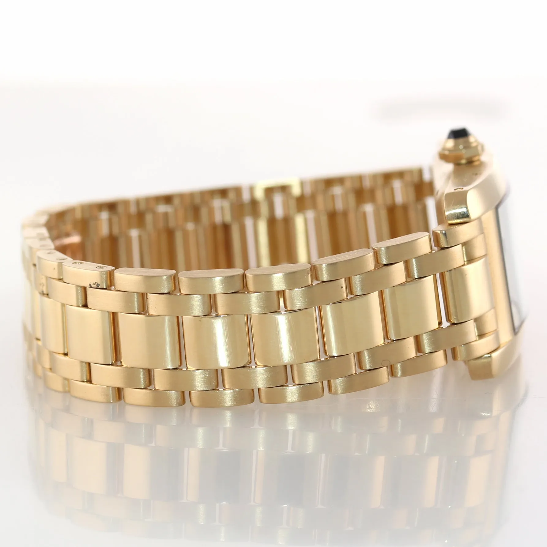 Ladies MINT Cartier Tank Americaine 18K Yellow Gold 23mm Automatic 2483 Watch