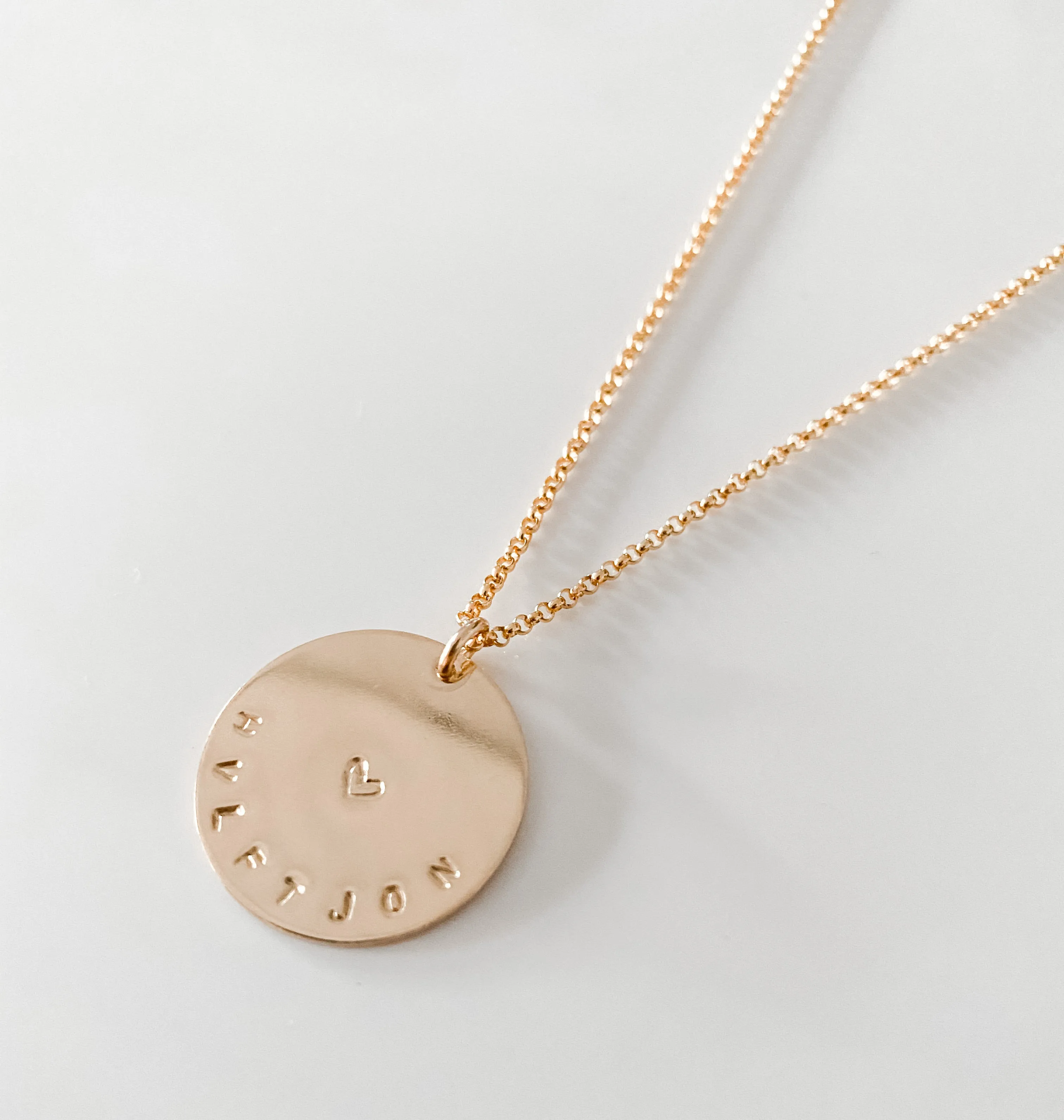 LARGE DISC NECKLACE