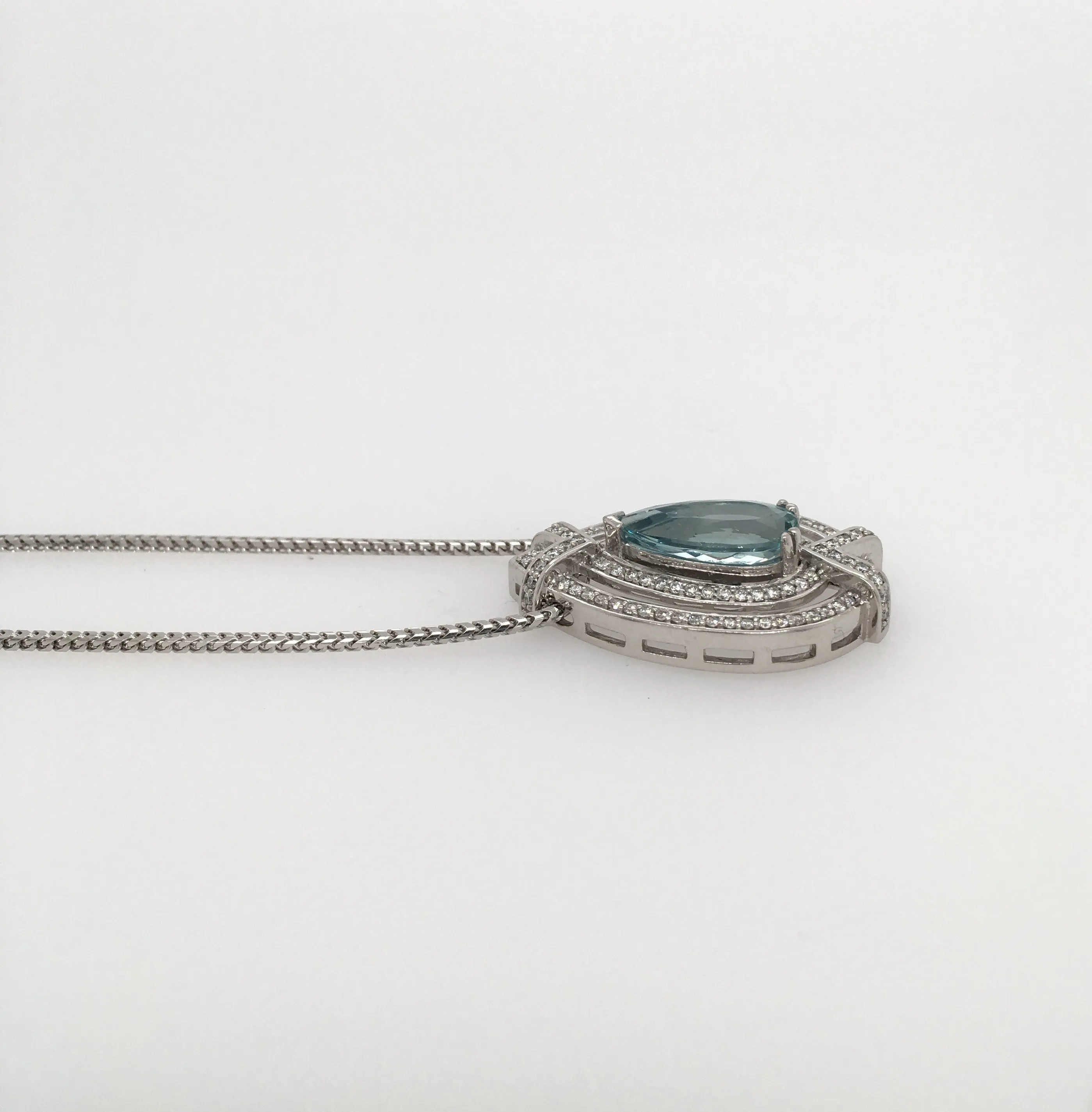 Le Joaillier Collection Green Aquamarine & Diamond Pendant