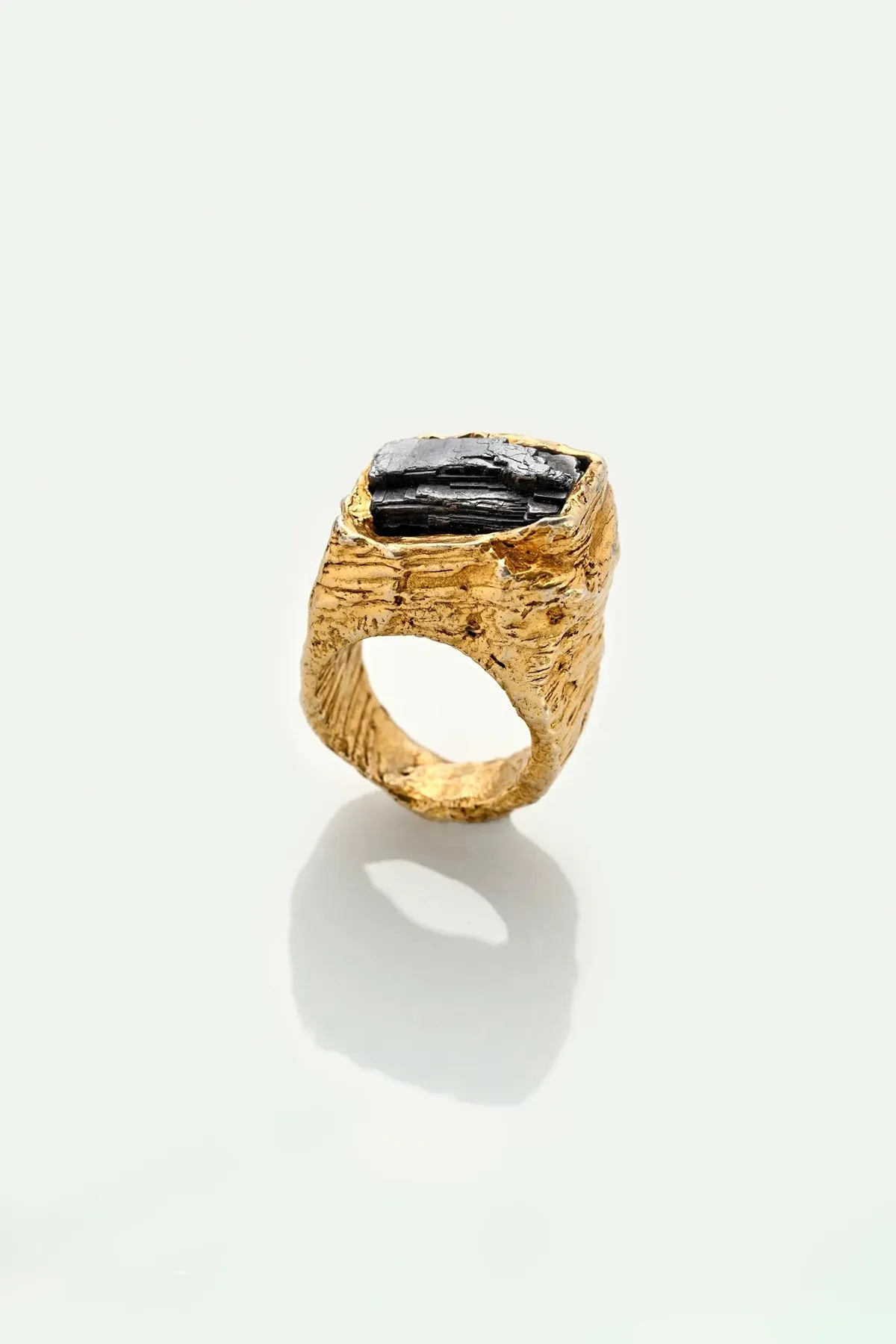 MARIE-ALEXANDRINE YVERNAULT | PY V PYRITE RING