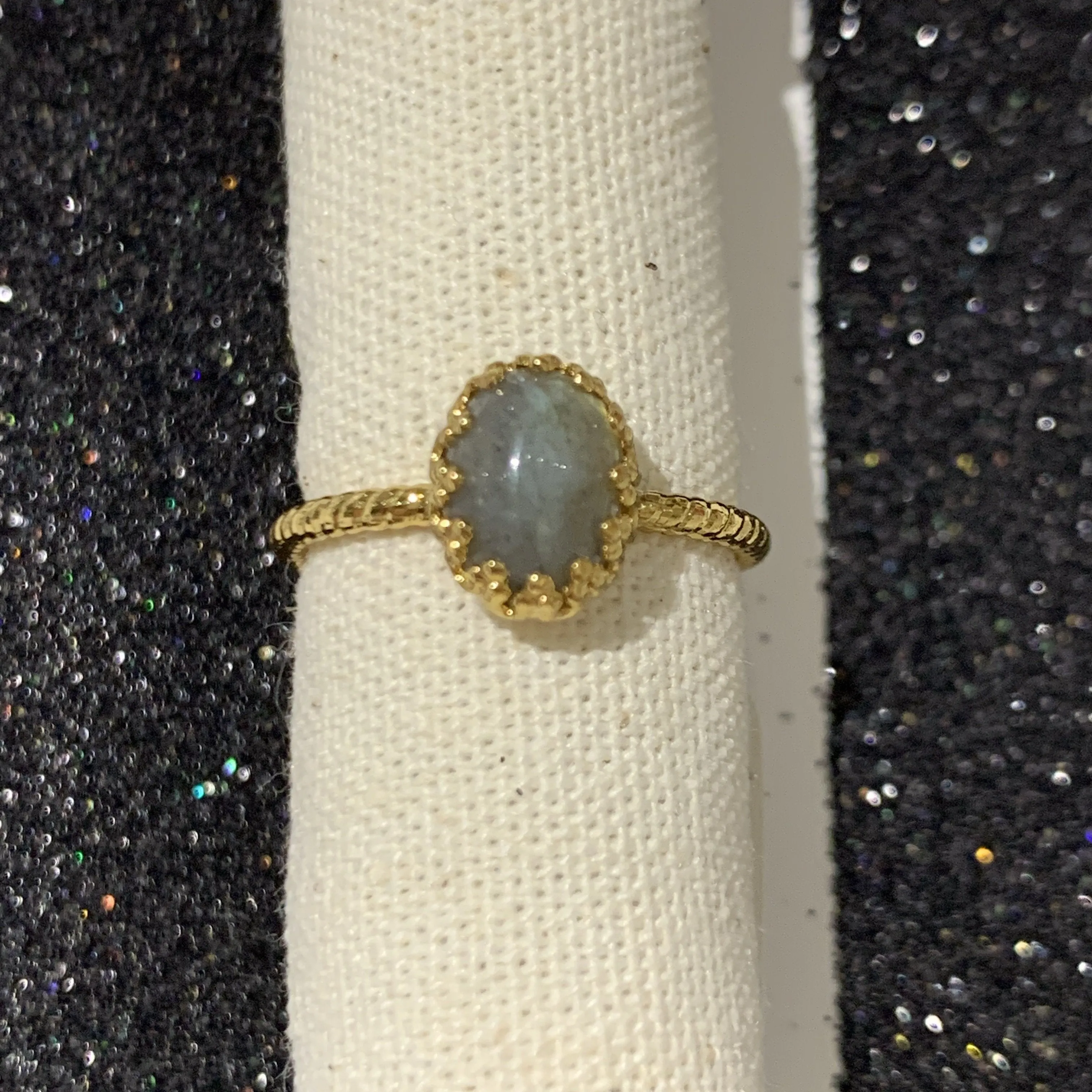 Mini Amanda Ring