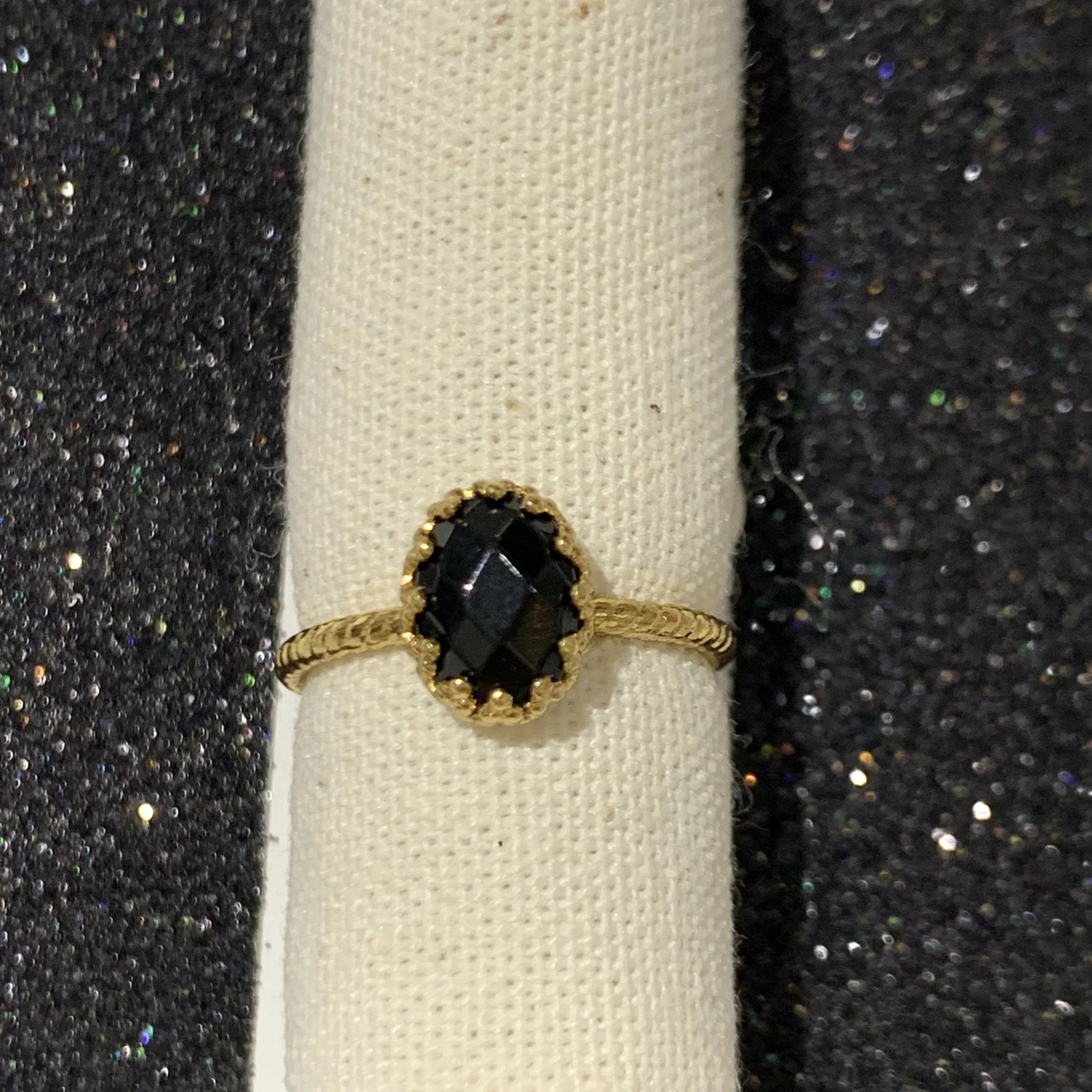 Mini Amanda Ring