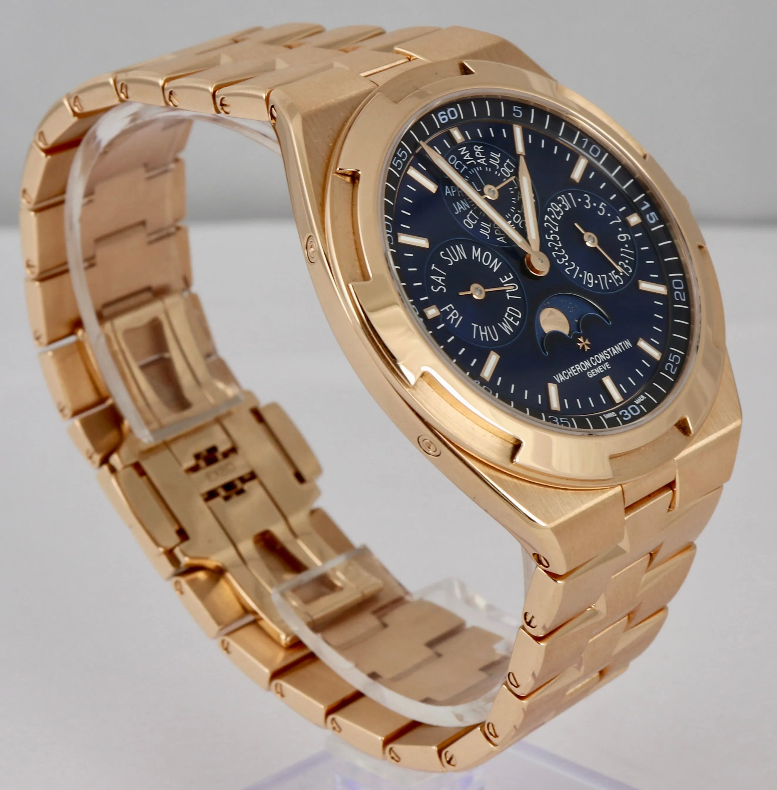MINT 2021 Vacheron VC Constantin Overseas Perpetual Calendar Rose Gold 4300V B P