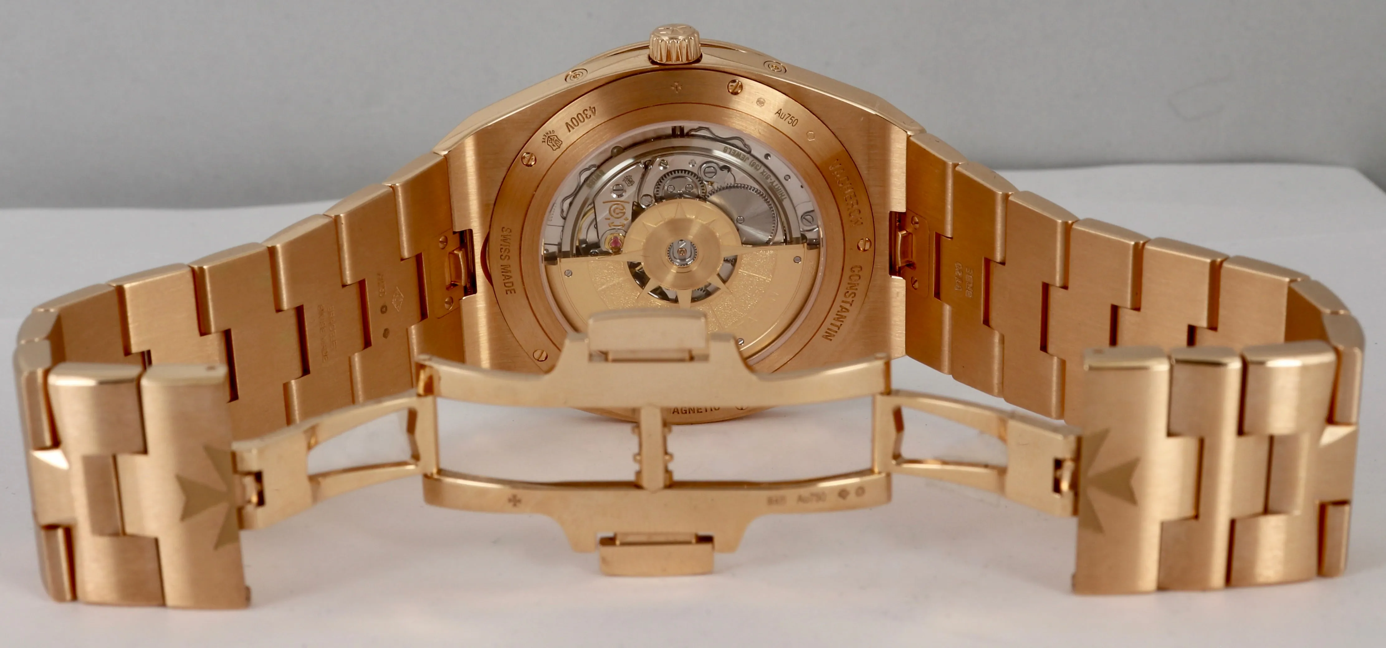 MINT 2021 Vacheron VC Constantin Overseas Perpetual Calendar Rose Gold 4300V B P