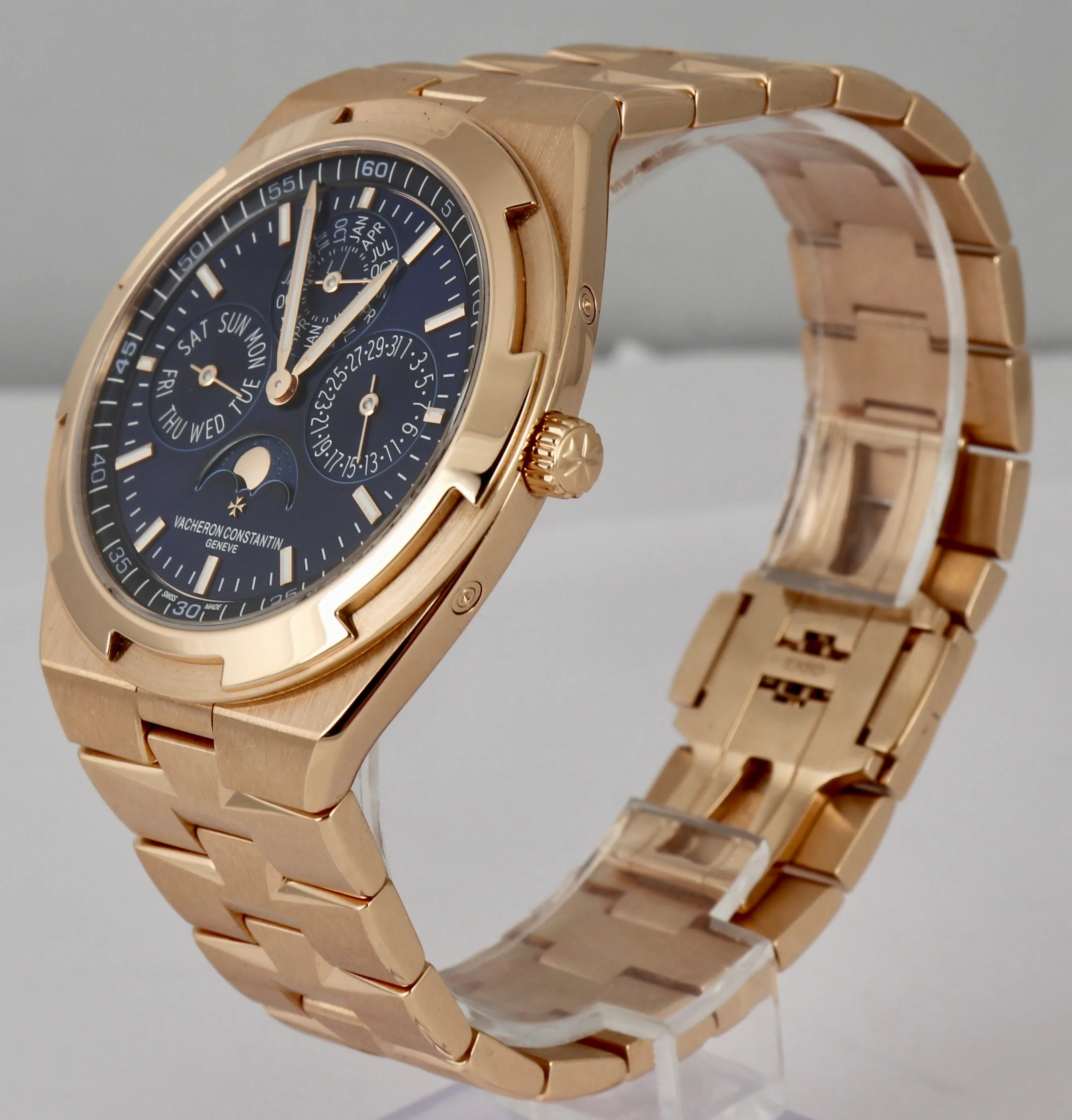 MINT 2021 Vacheron VC Constantin Overseas Perpetual Calendar Rose Gold 4300V B P
