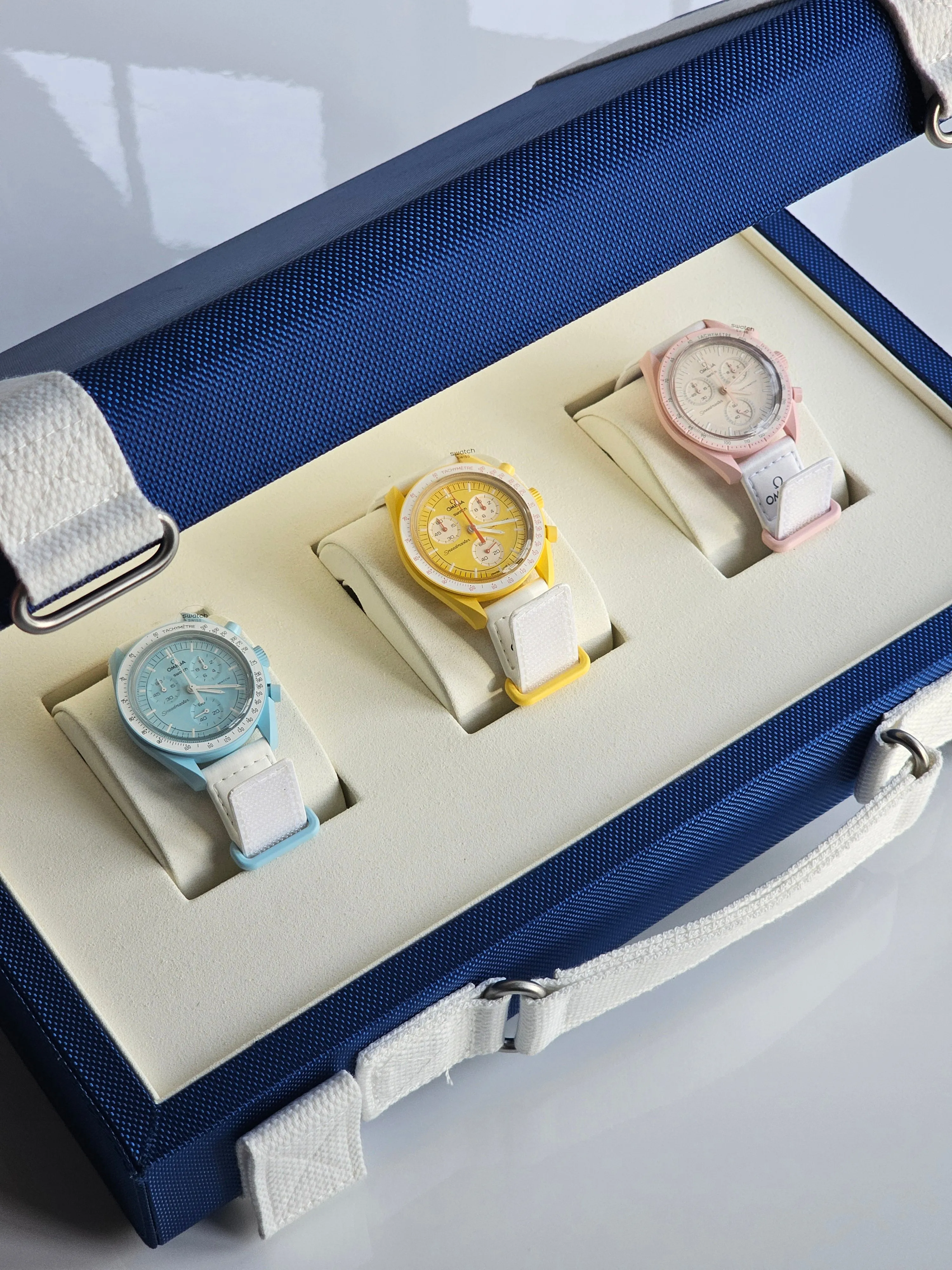MoonSwatch Gift Set: Swatch x Omega MoonSwatch Flight Case