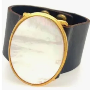 MOP Cabochon Leather Bracelet