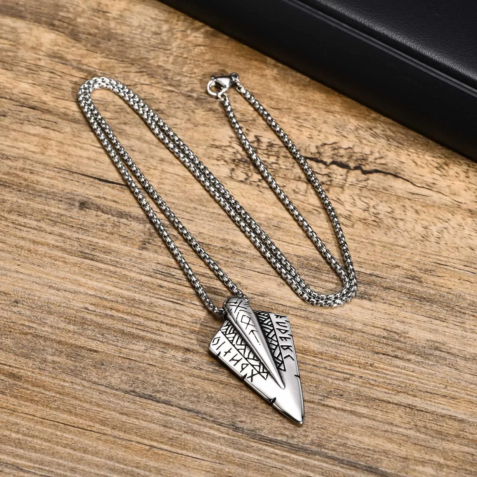Norse Viking Arrow Headed Necklaces for Men