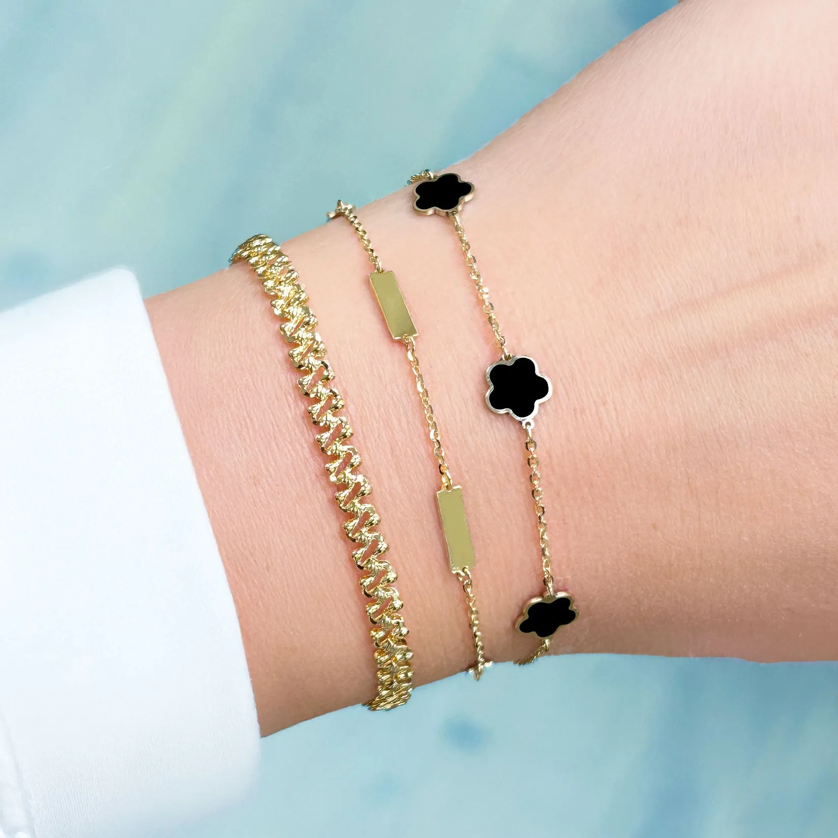 Onyx Flower Bracelet