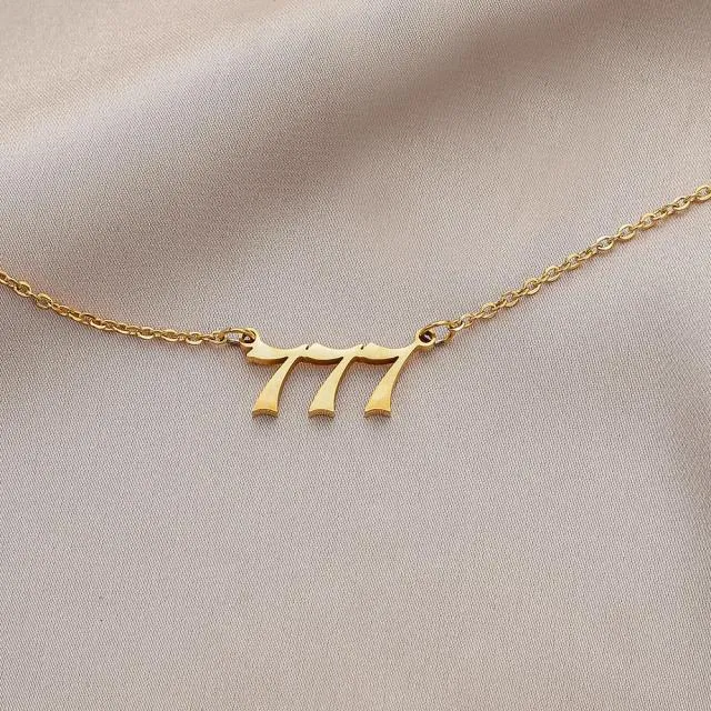 Personalized single Name Necklace with a underlined heart For Women Men Gold Silver Chain Lovers