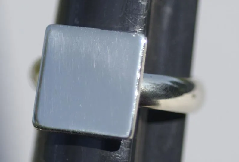 Plain Ring with Square Glue Pad - Handmade DIY Ring