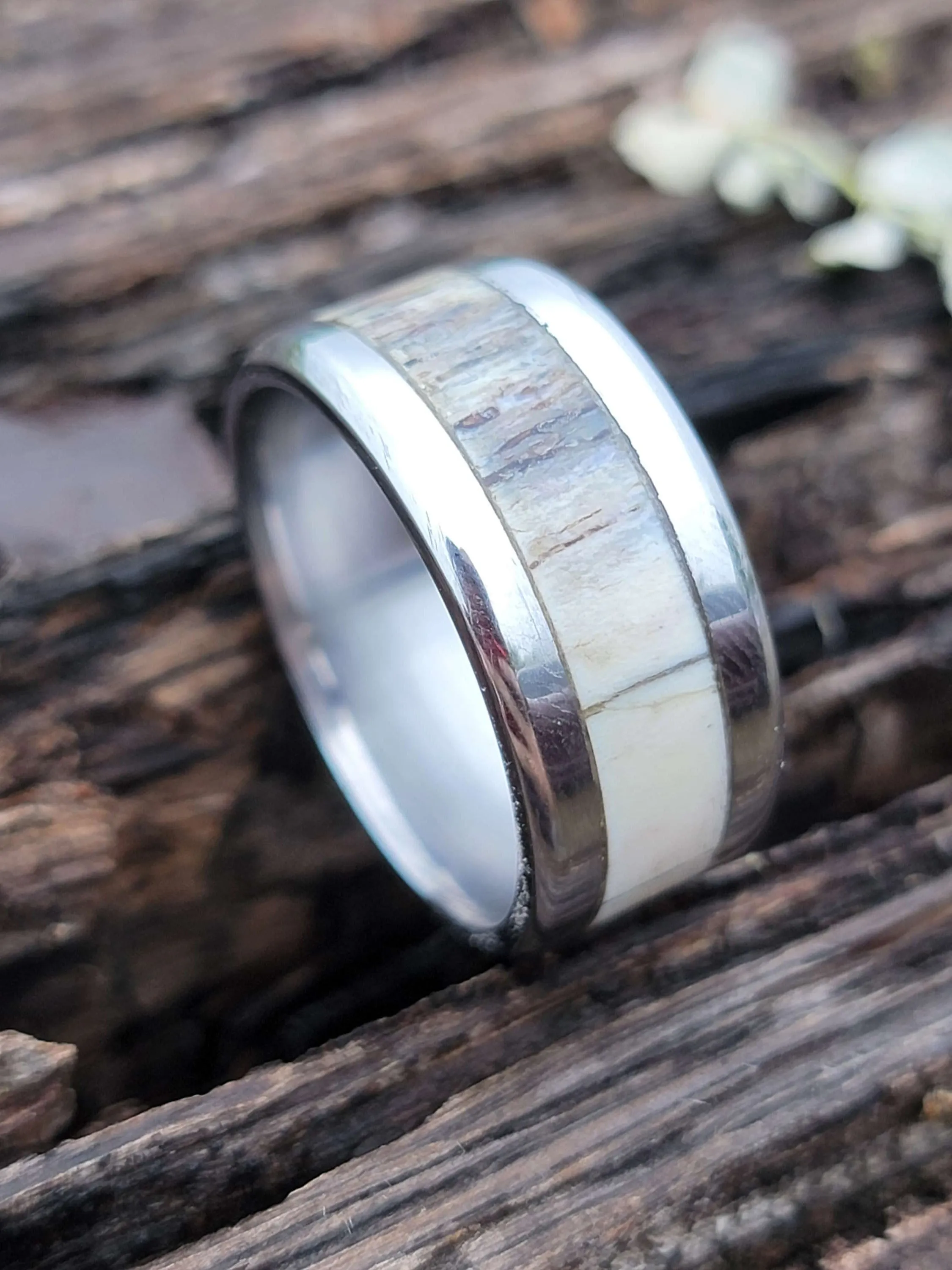 "Amercian Hunter" deer antler and titanium ring
