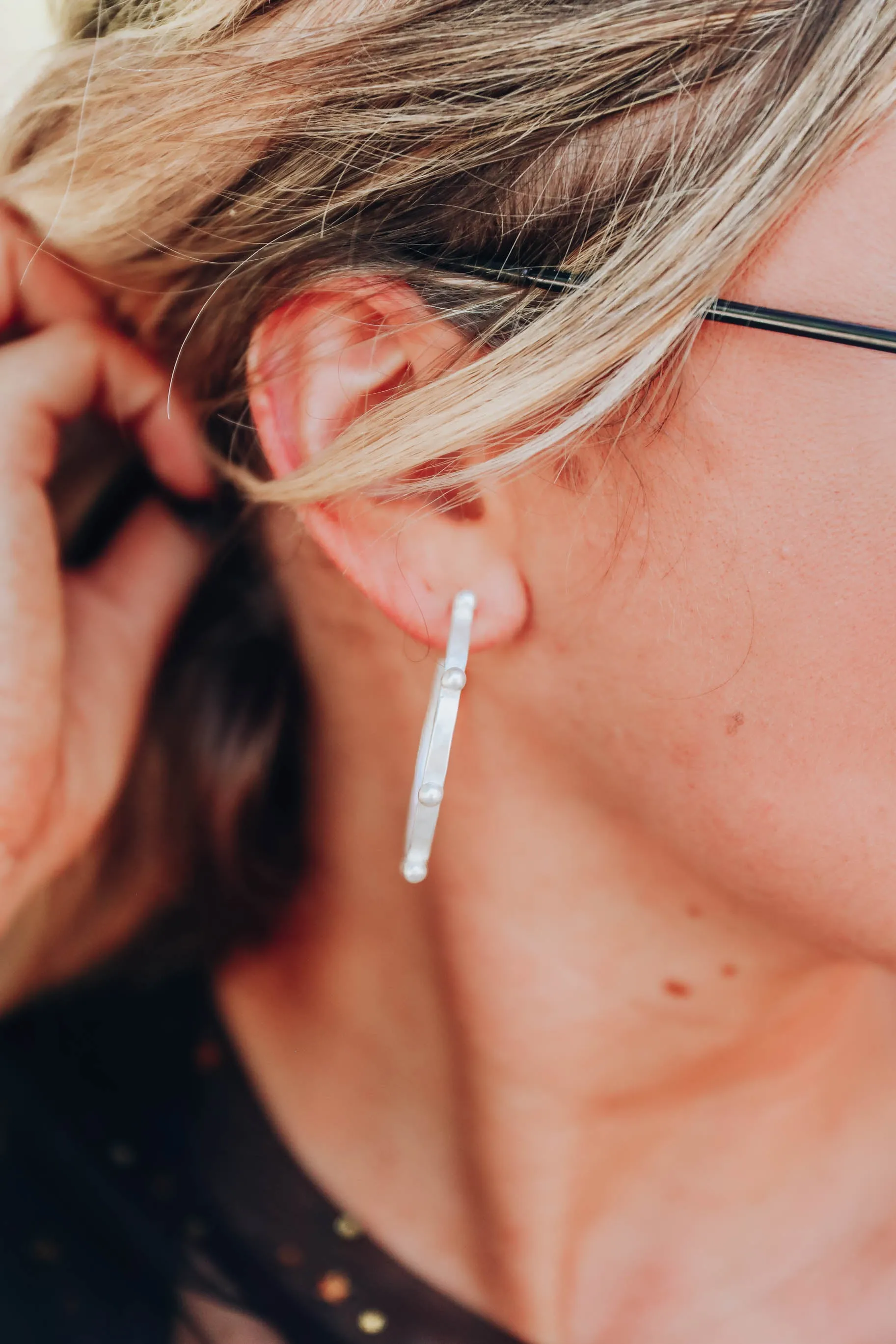 Ramona Hoop Earrings - Matte Silver