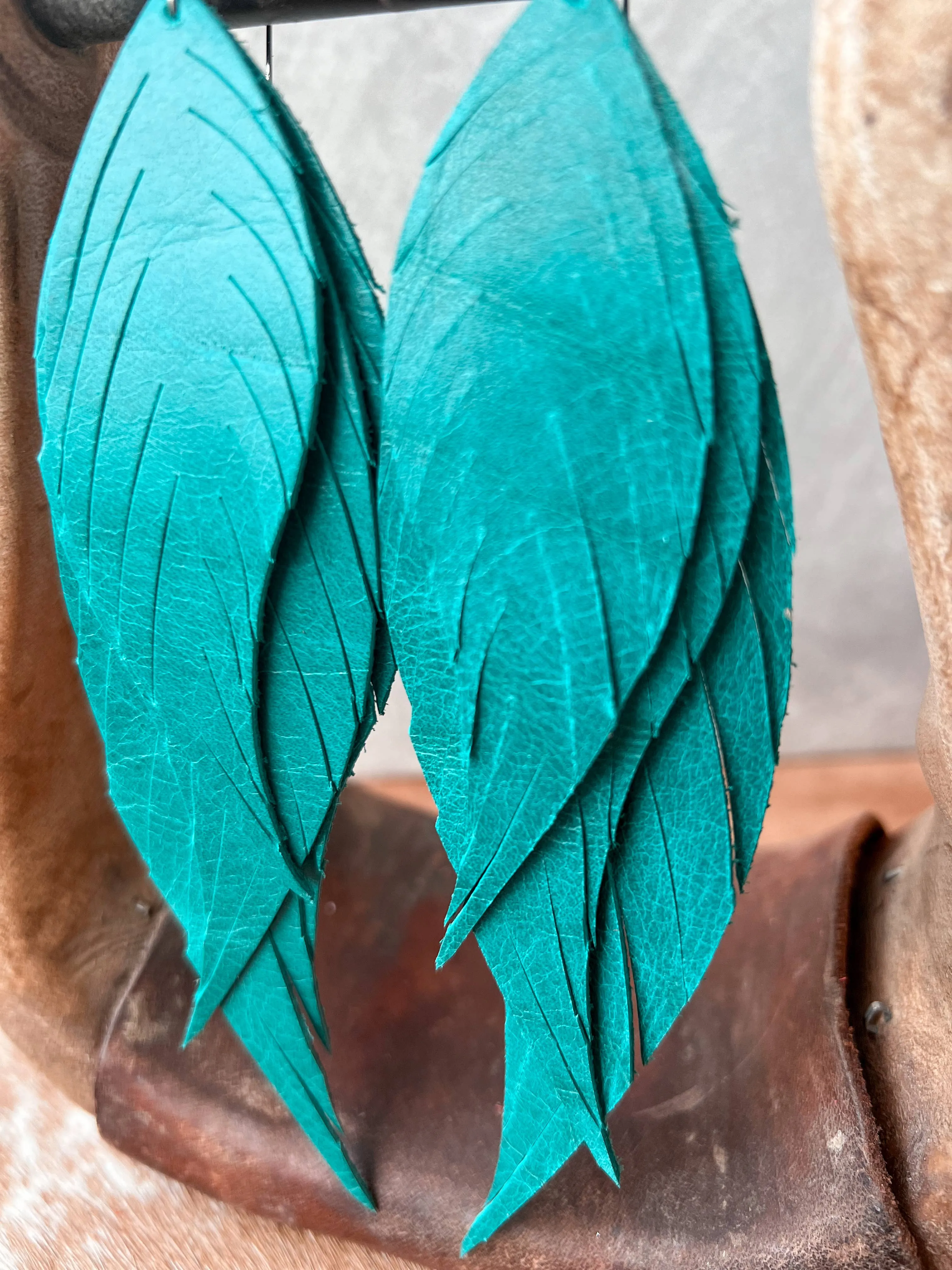 Teal 5' Fringed in Faith Dawson Fringe Feather