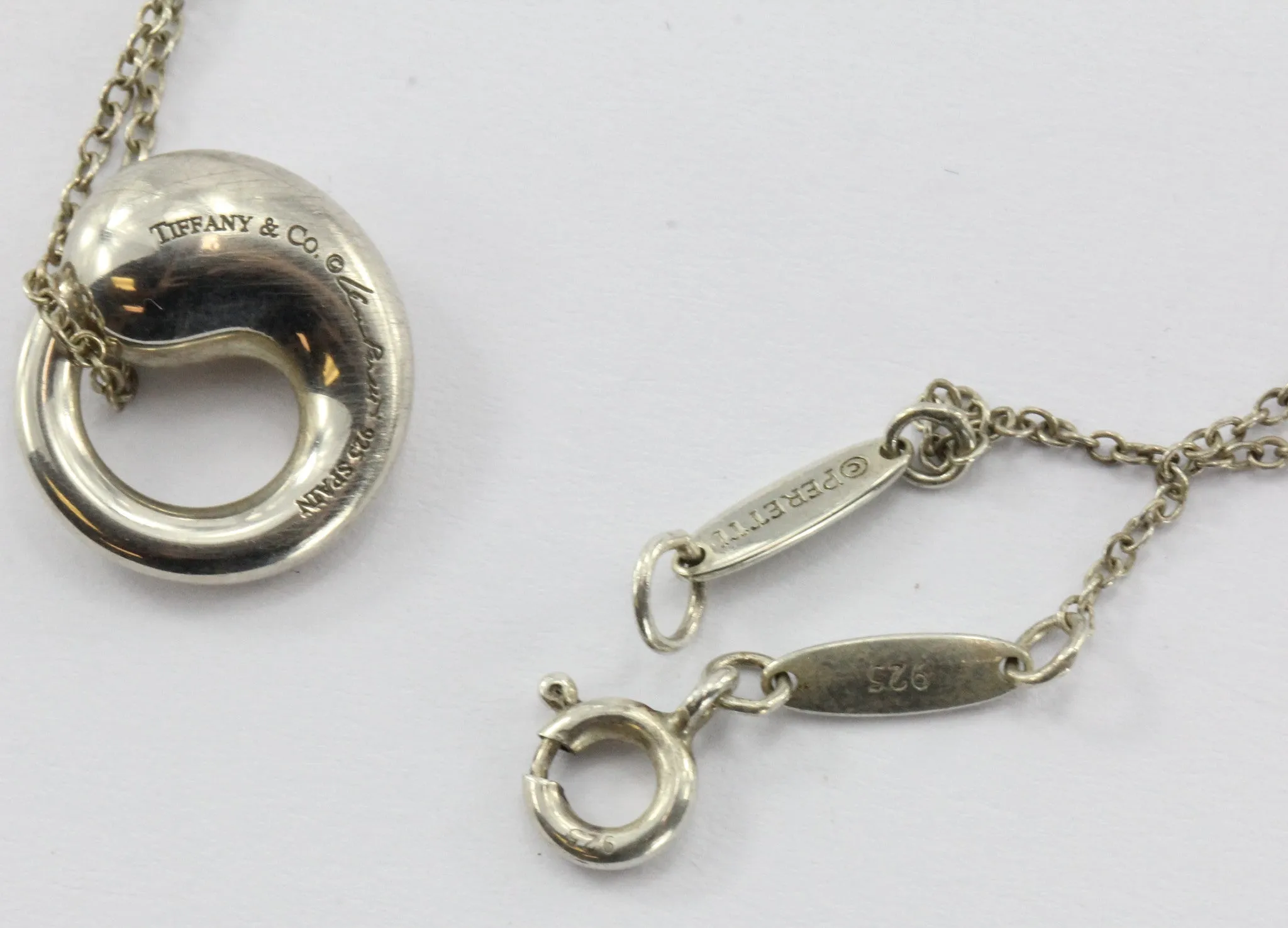 Tiffany & Co Sterling Silver Elsa Peretti Small Eternal Circle Pendant & Chain