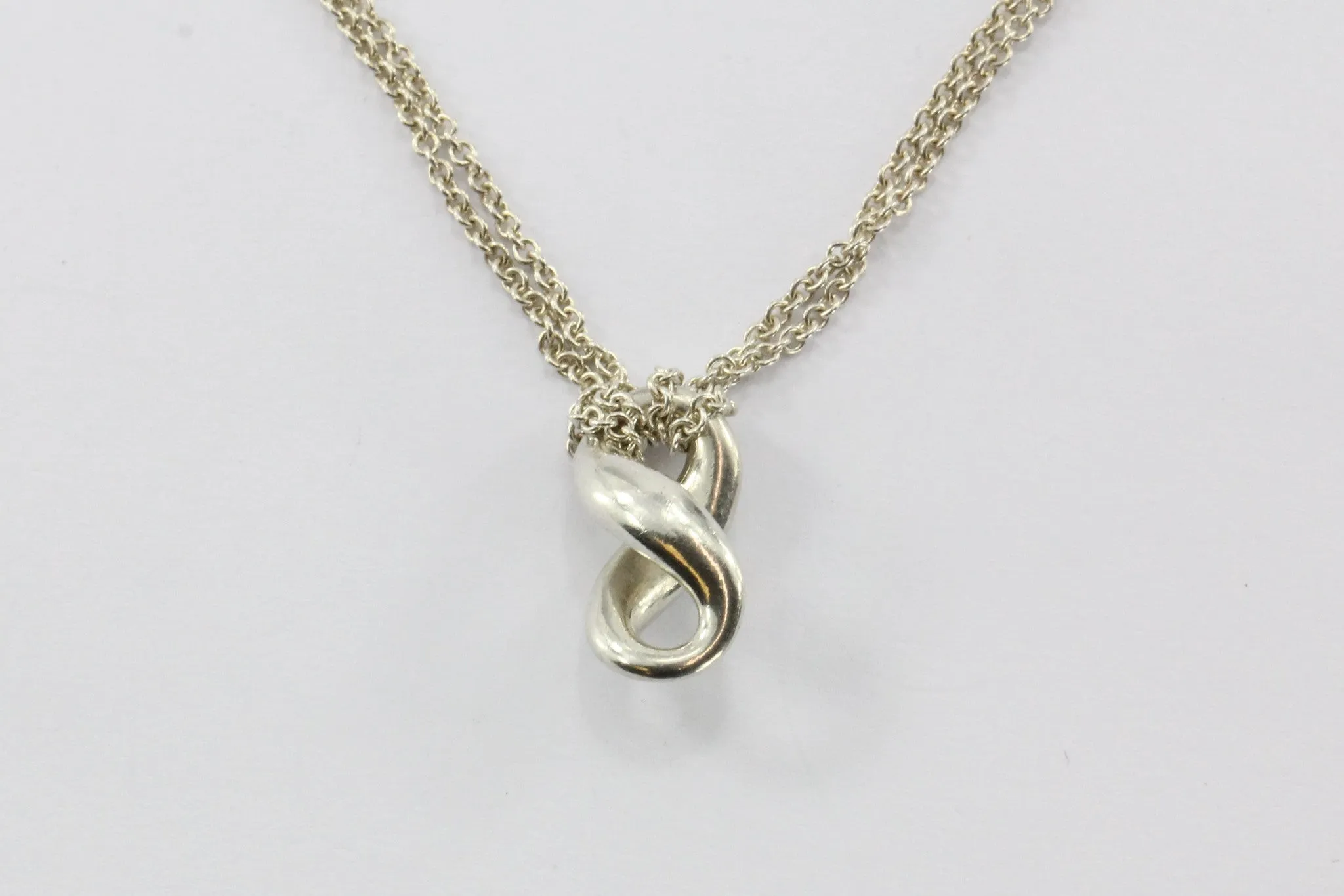 Tiffany & Co Sterling Silver Elsa Peretti Small Eternal Circle Pendant & Chain