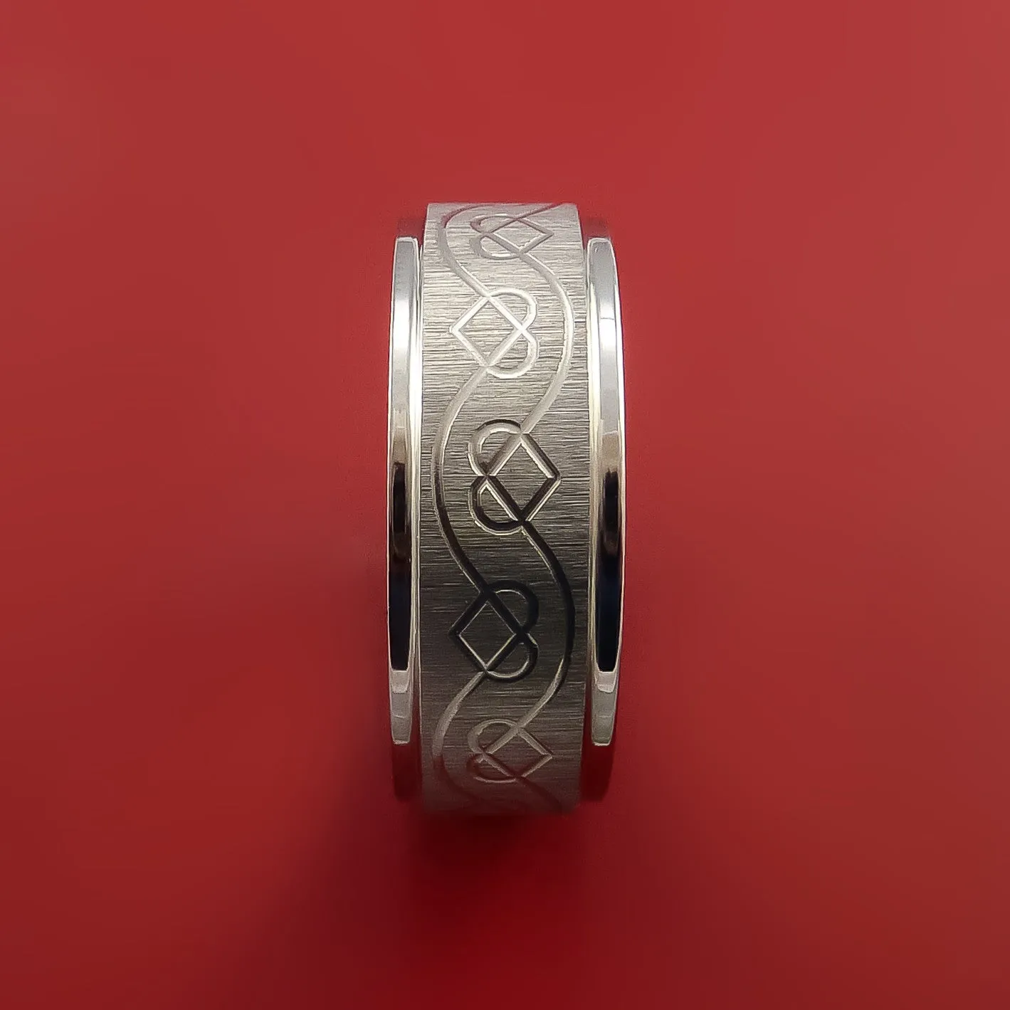 Titanium Celtic Heart Band