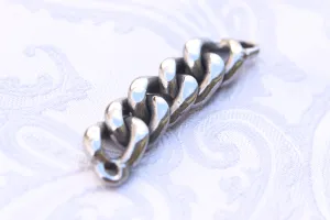 Titanium conch chain - ear ring