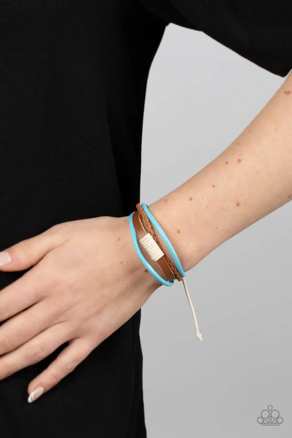 Trail Scout - Blue / Brown Leather) Bracelet