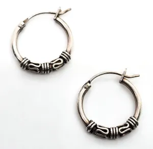 Tribal Balinese small petite sterling silver lever back TMA vintage hoop earrings