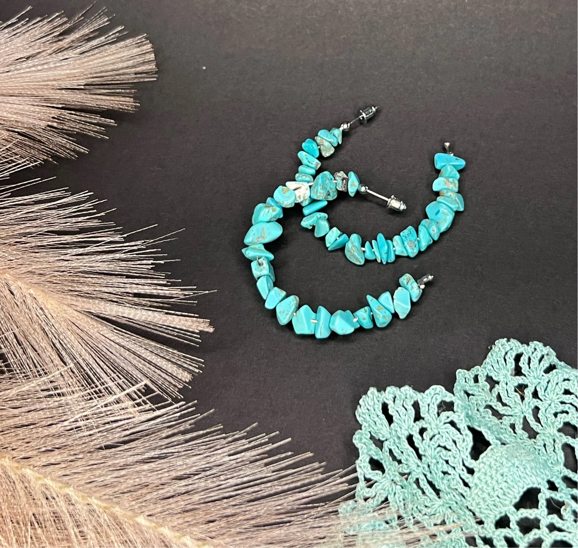 Turquoise beaded hoop earrings -025