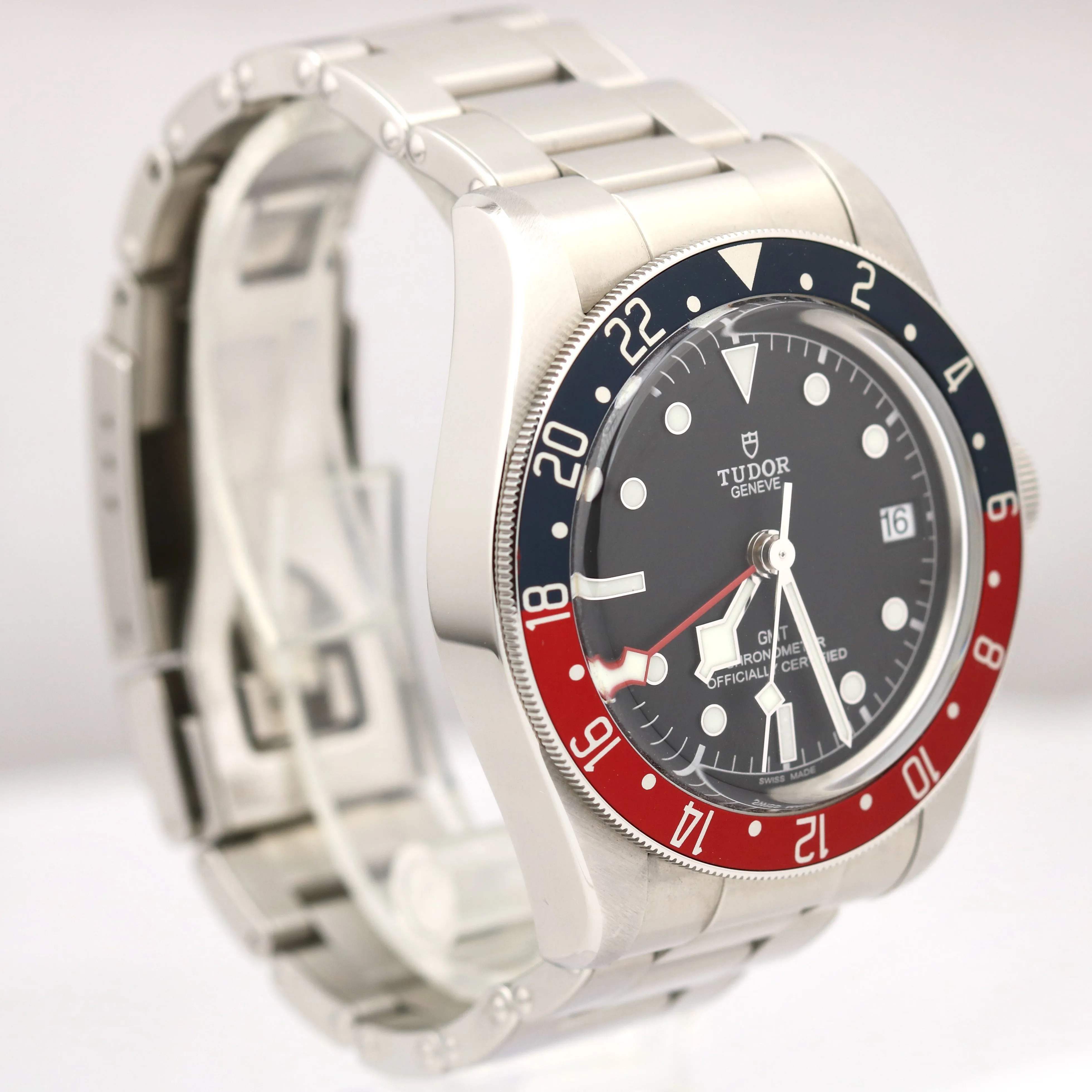 UNPOLISHED 2022 Tudor Black Bay GMT Pepsi 41mm Stainless Steel Watch 79830RB BP