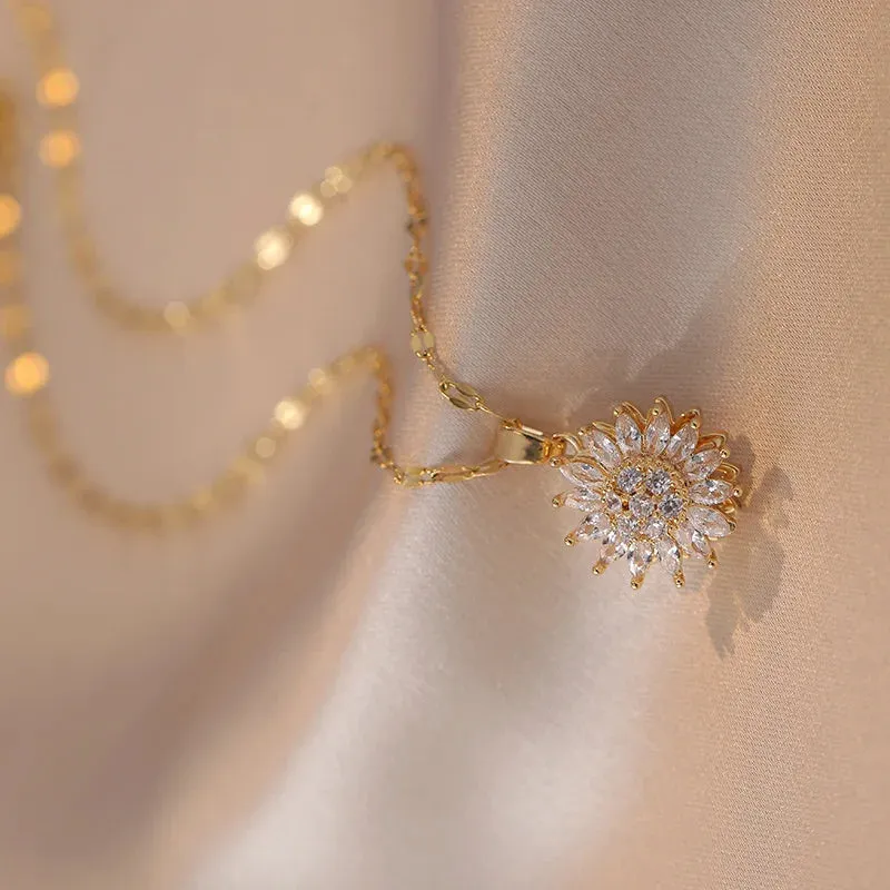Women's Necklace Rotatable Zircon Sunflower Sunflower Creative Pendant Necklace